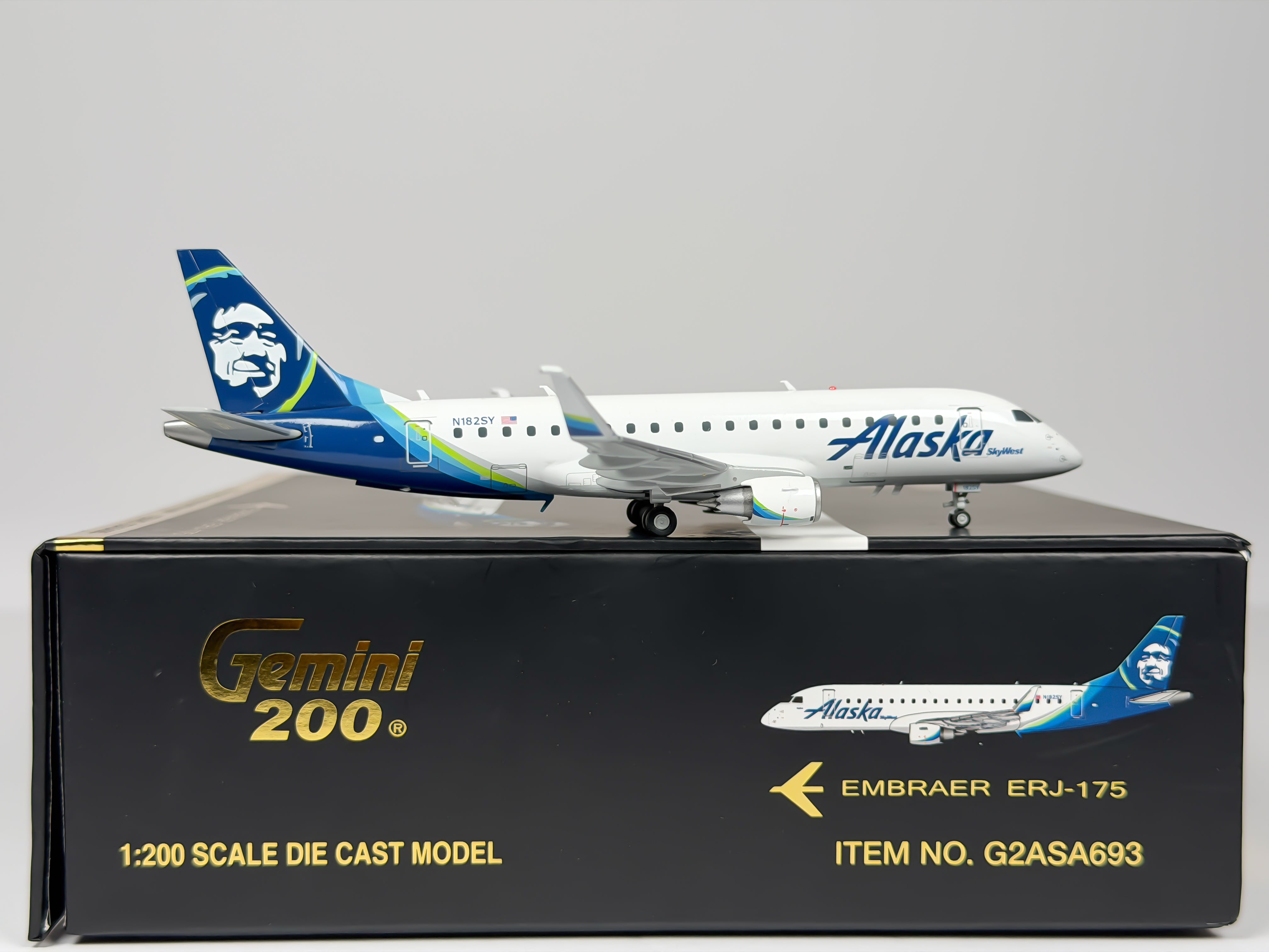 Alaska Airlines Embraer E175 1:200 Gemini Jets N182SY (G2ASA693)