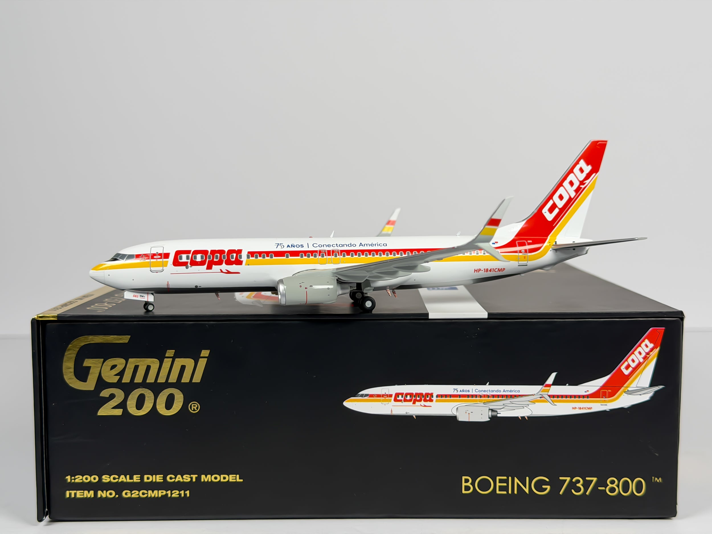 Copa Airlines Boeing 737-800 1:200 Gemini Jets HP-1841CMP (G2CMP1211)