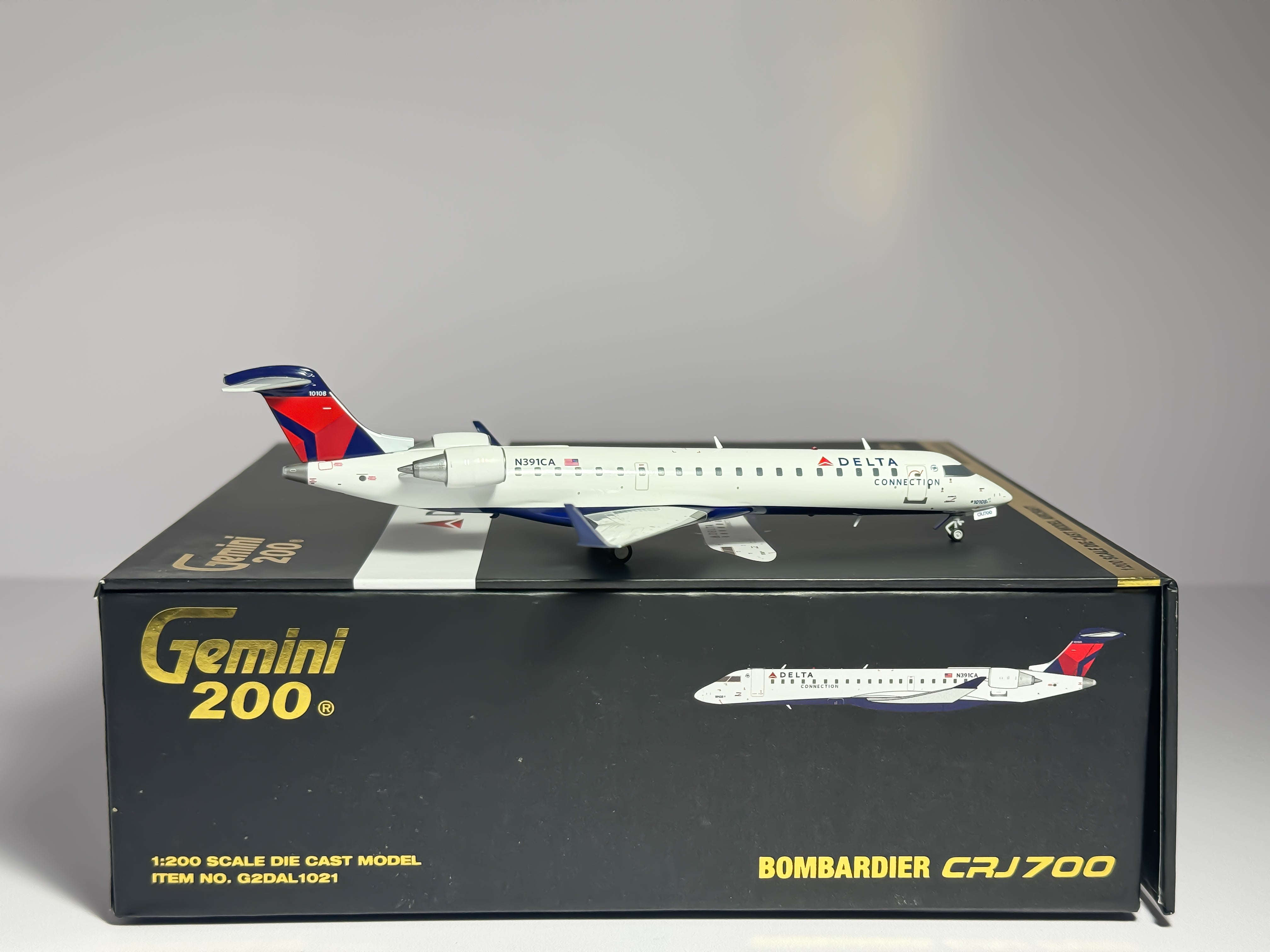 Delta Connection Bombardier CRJ700 1:200 Gemini Jets N391CA (G2DAL1021)