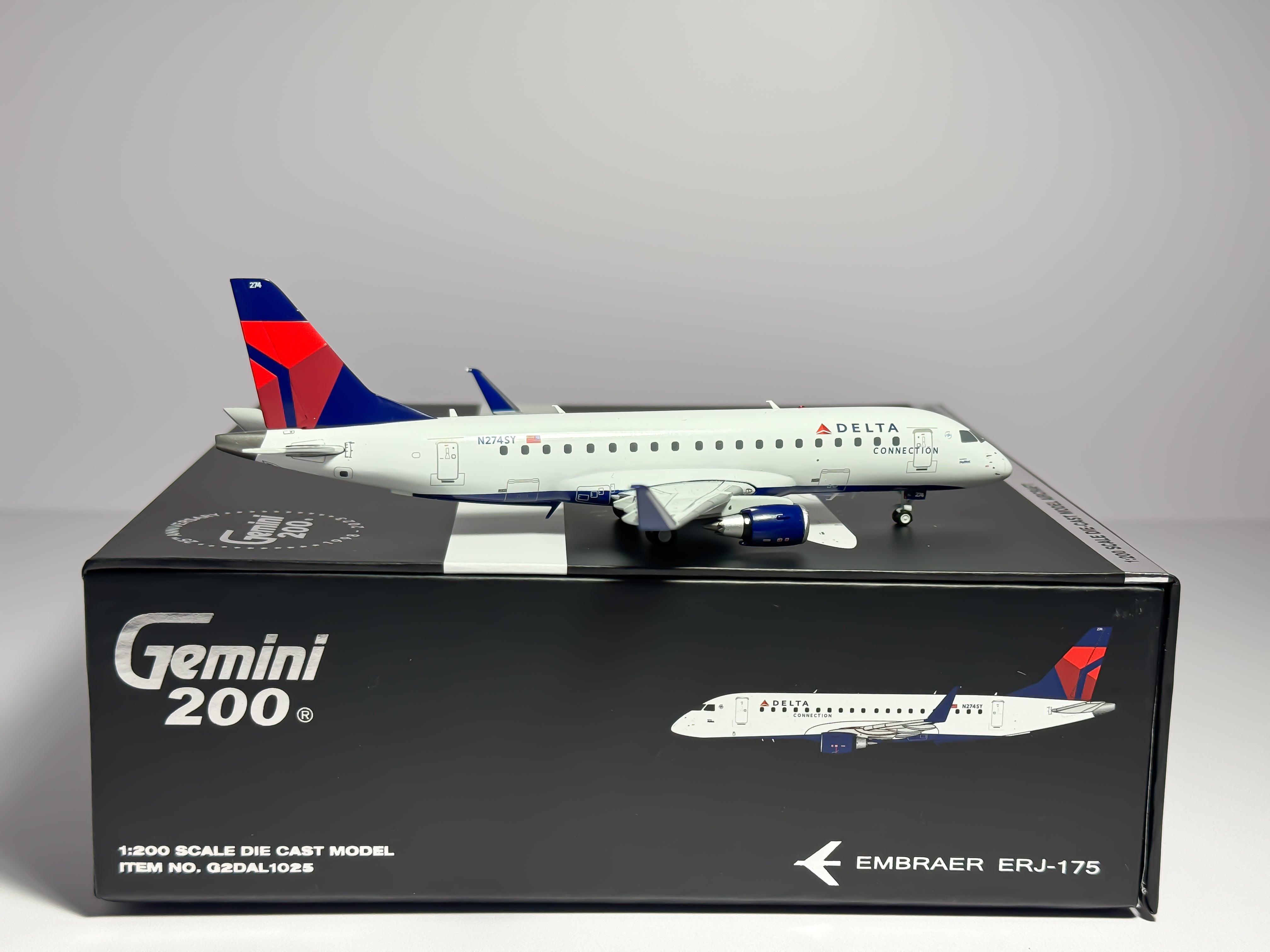 Delta Connection Embraer E175 1:200 Gemini Jets N274SY (G2DAL1025)