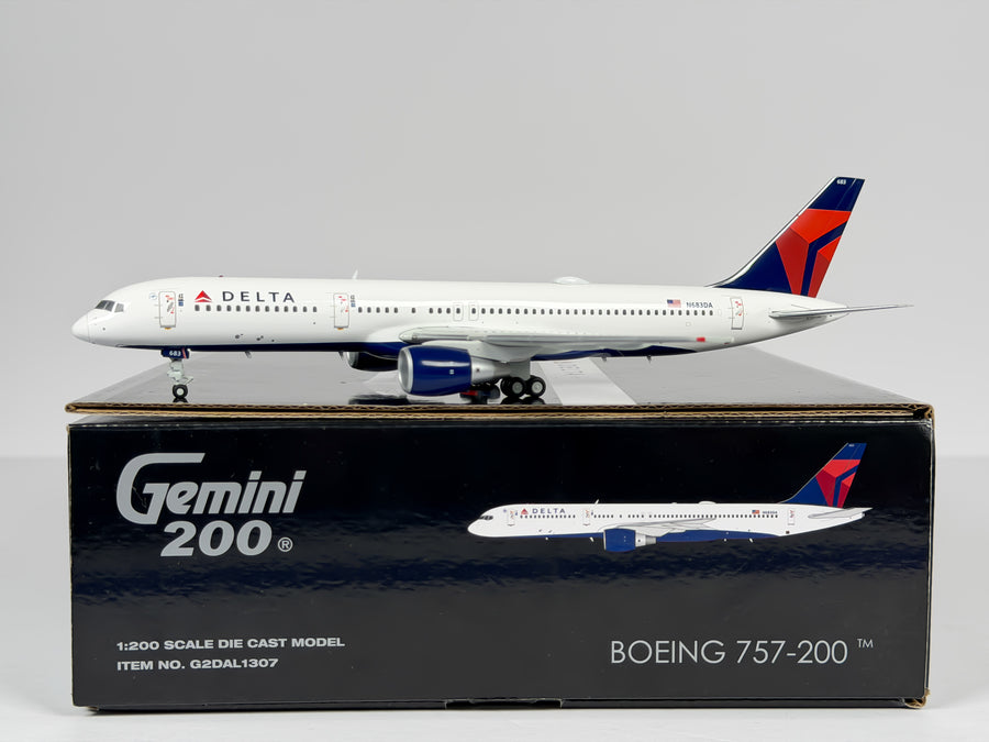 Delta Air Lines Boeing 757-200 1:200 Gemini Jets N683DA (G2DAL1307)