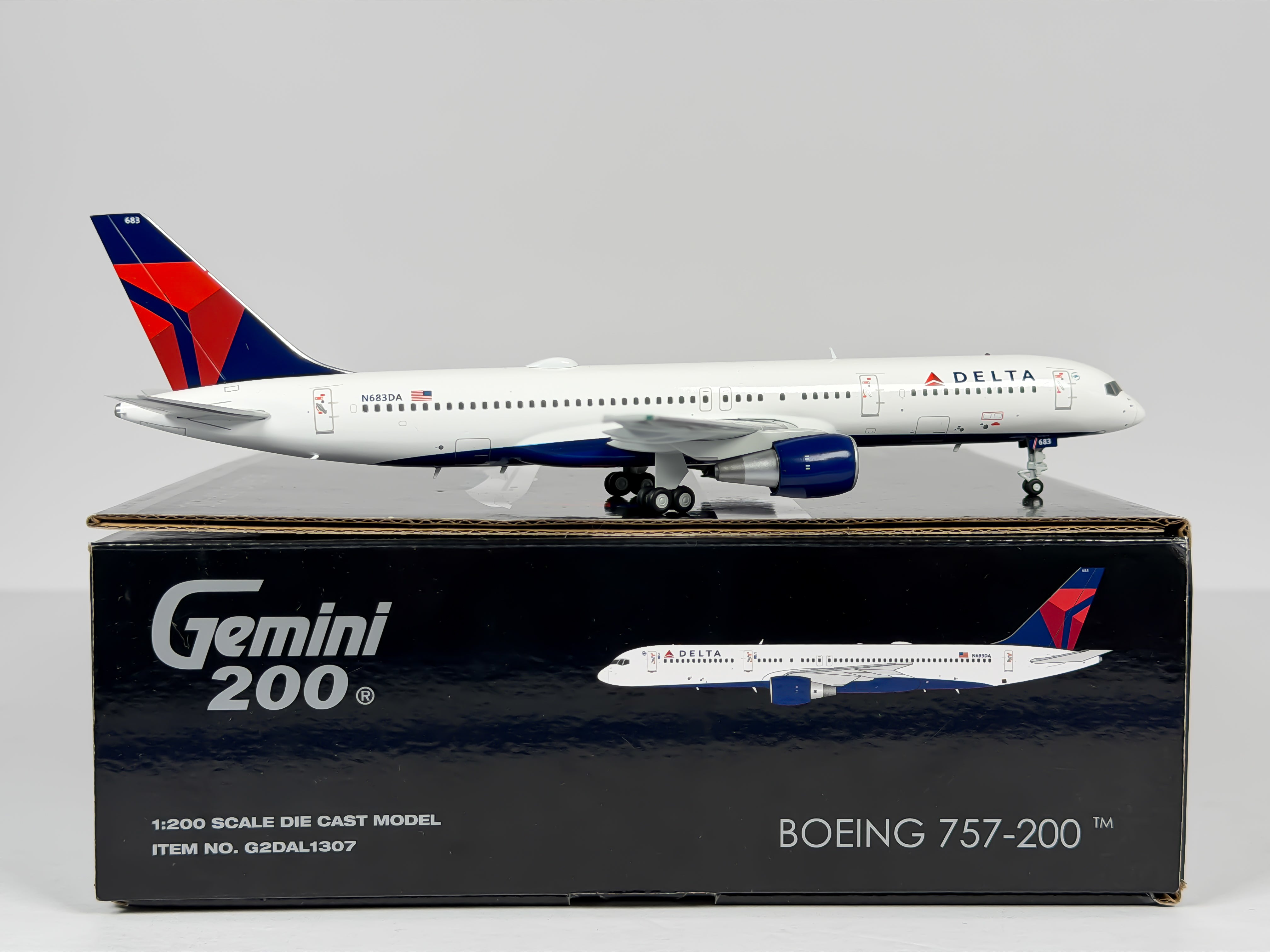 Delta Air Lines Boeing 757-200 1:200 Gemini Jets N683DA (G2DAL1307)