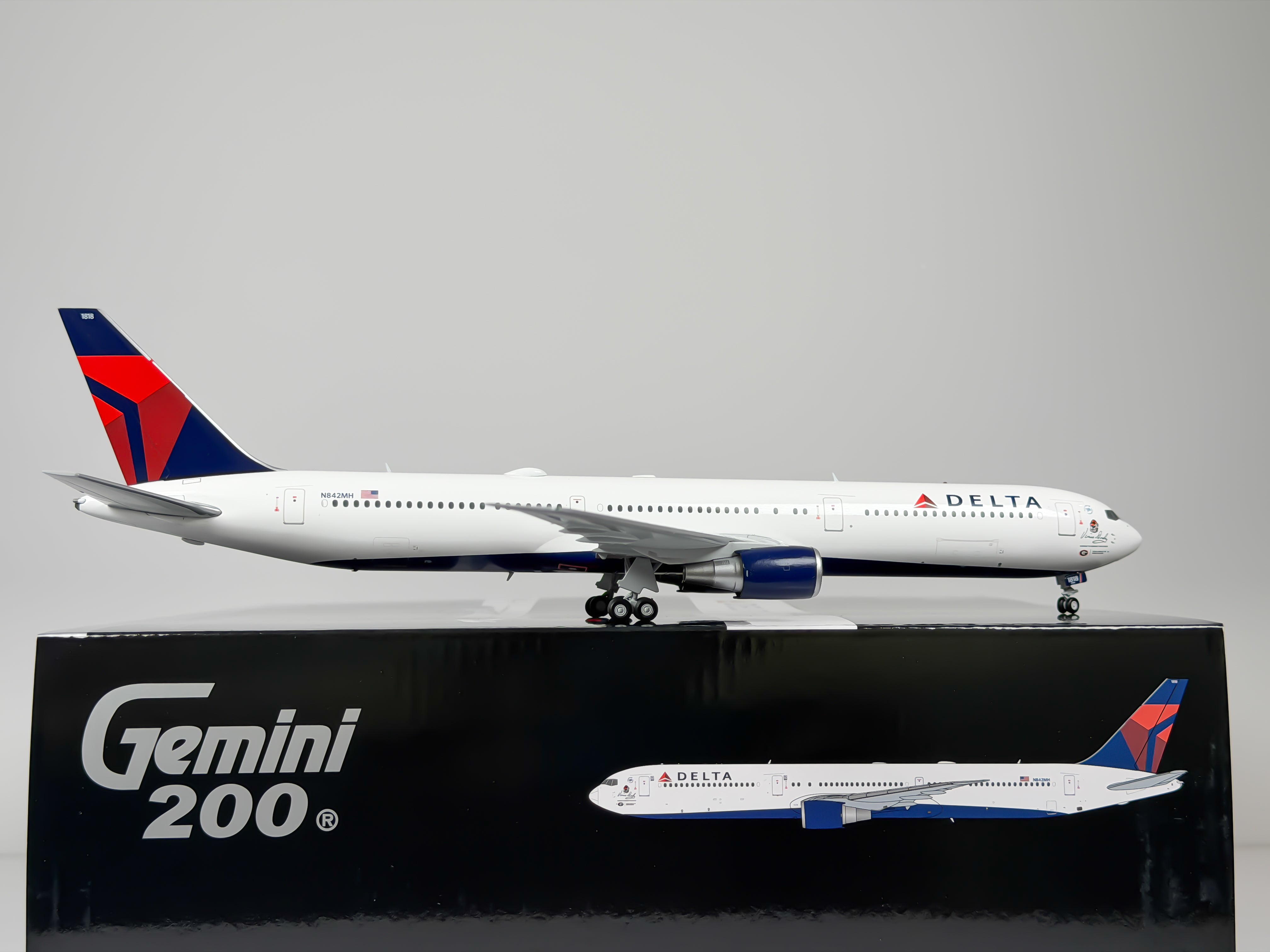 Boeing 767 Diecast Aircraft Models · Northeast Diecast