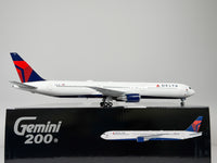 Delta Air Lines Boeing 767-400ER 1:200 Gemini Jets N842MH (G2DAL1444)