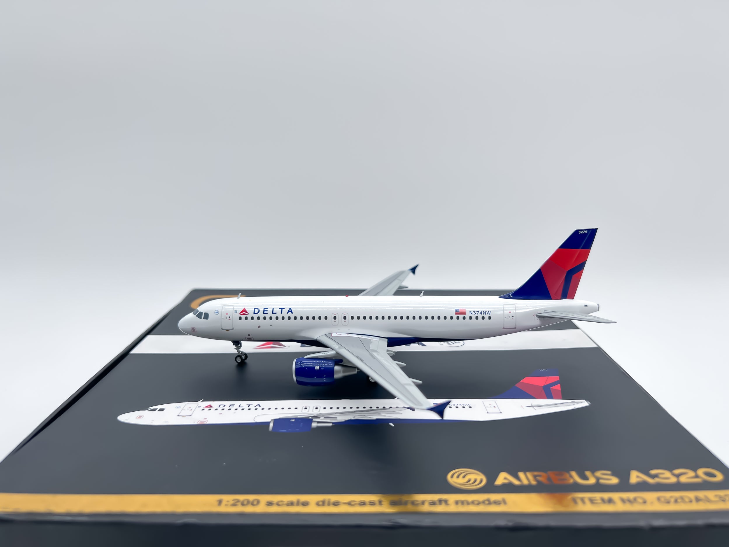 Delta Air Lines Airbus A320 1:200 Gemini Jets N374NW (G2DAL328)