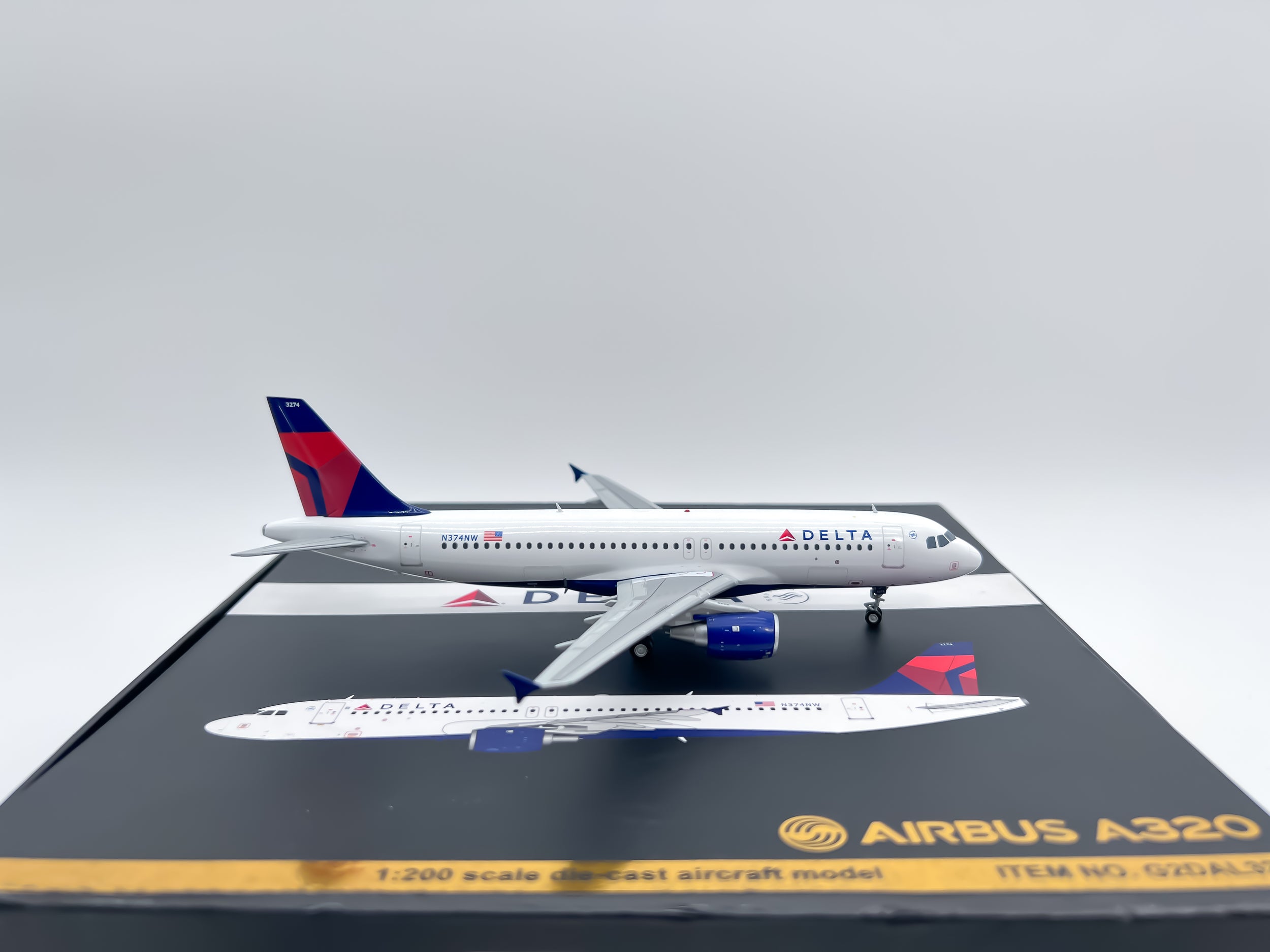 Delta Air Lines Airbus A320 1:200 Gemini Jets N374NW (G2DAL328)