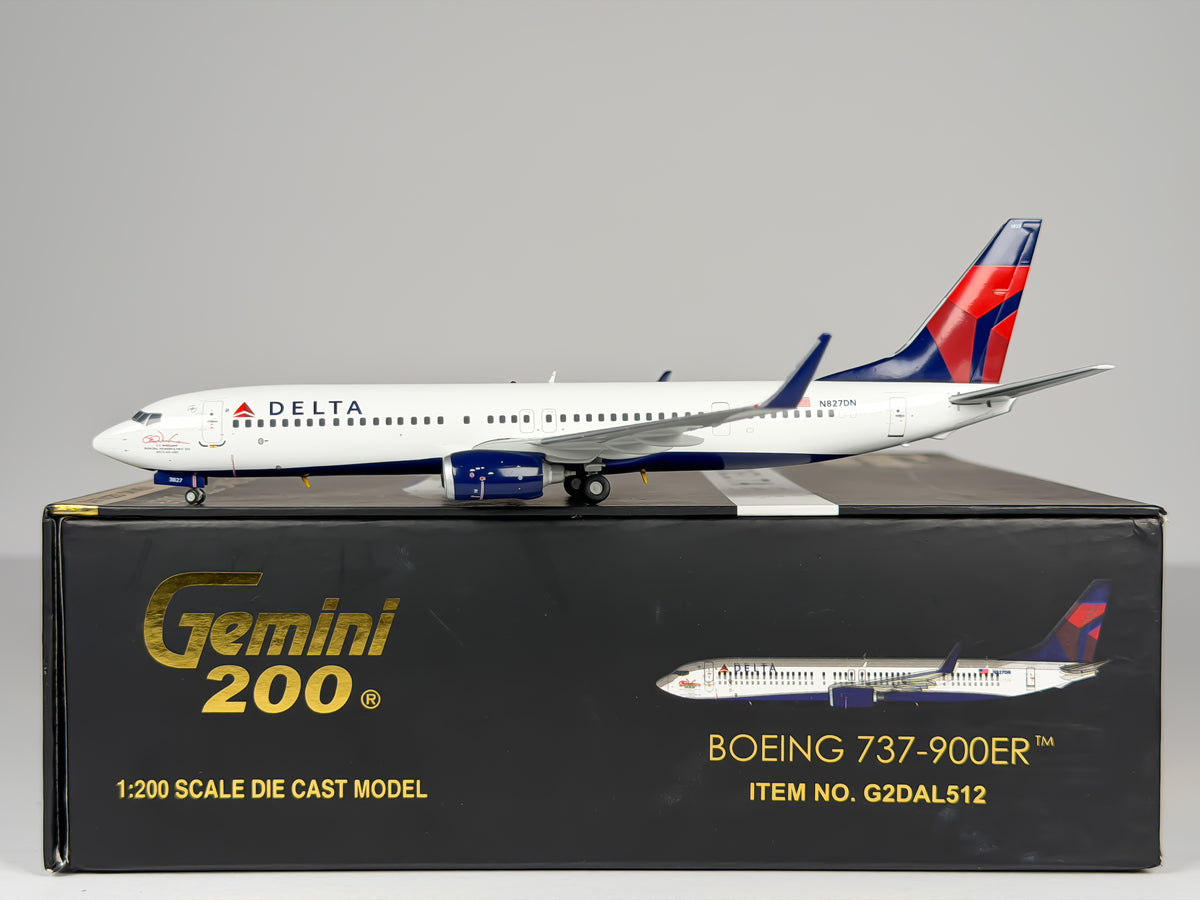 Delta Air Lines Boeing 737-900ER 1:200 Gemini Jets N827DN (G2DAL512)