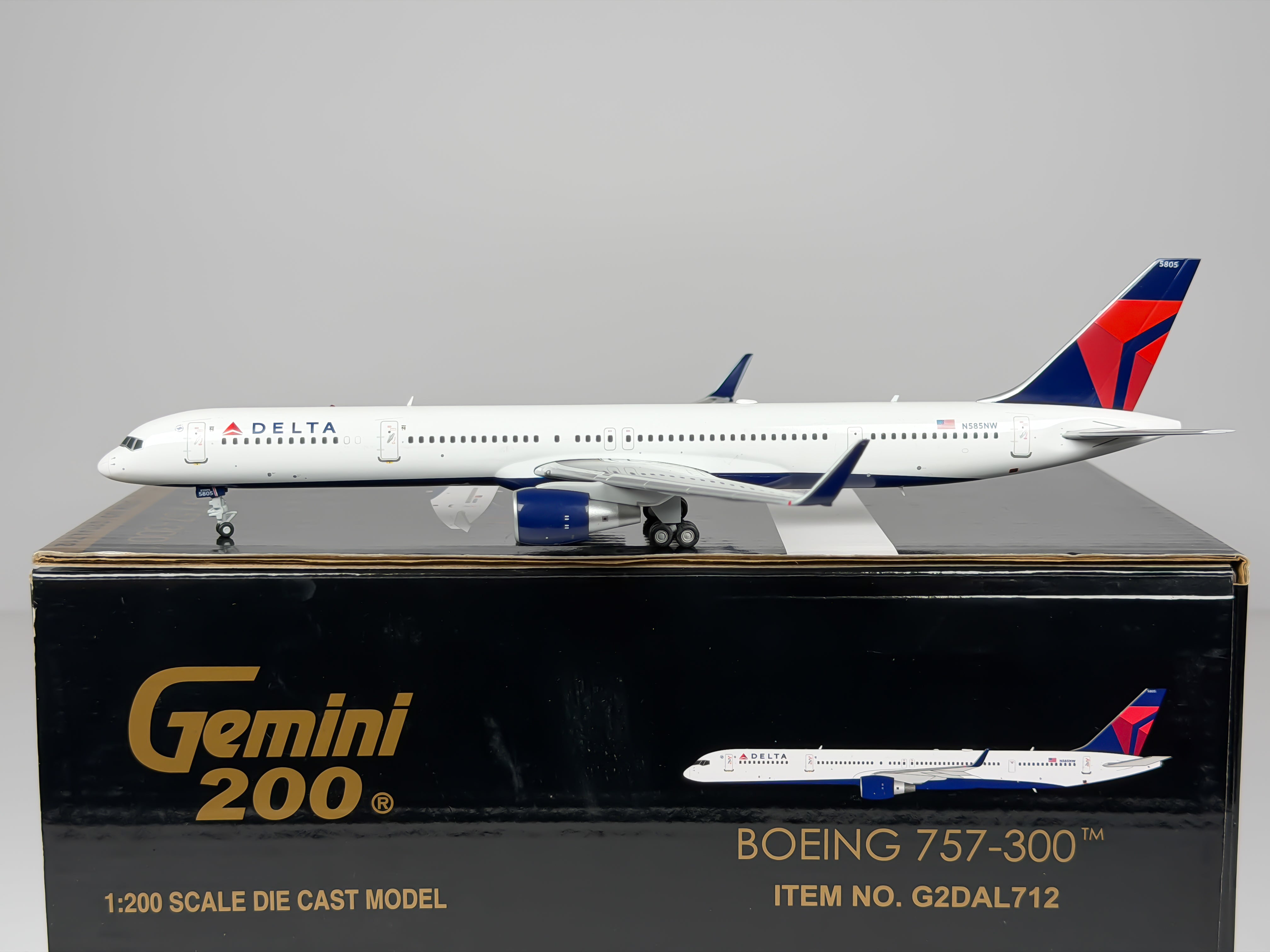 Delta Air Lines Boeing 757-300 1:200 Gemini Jets N585NW (G2DAL712)