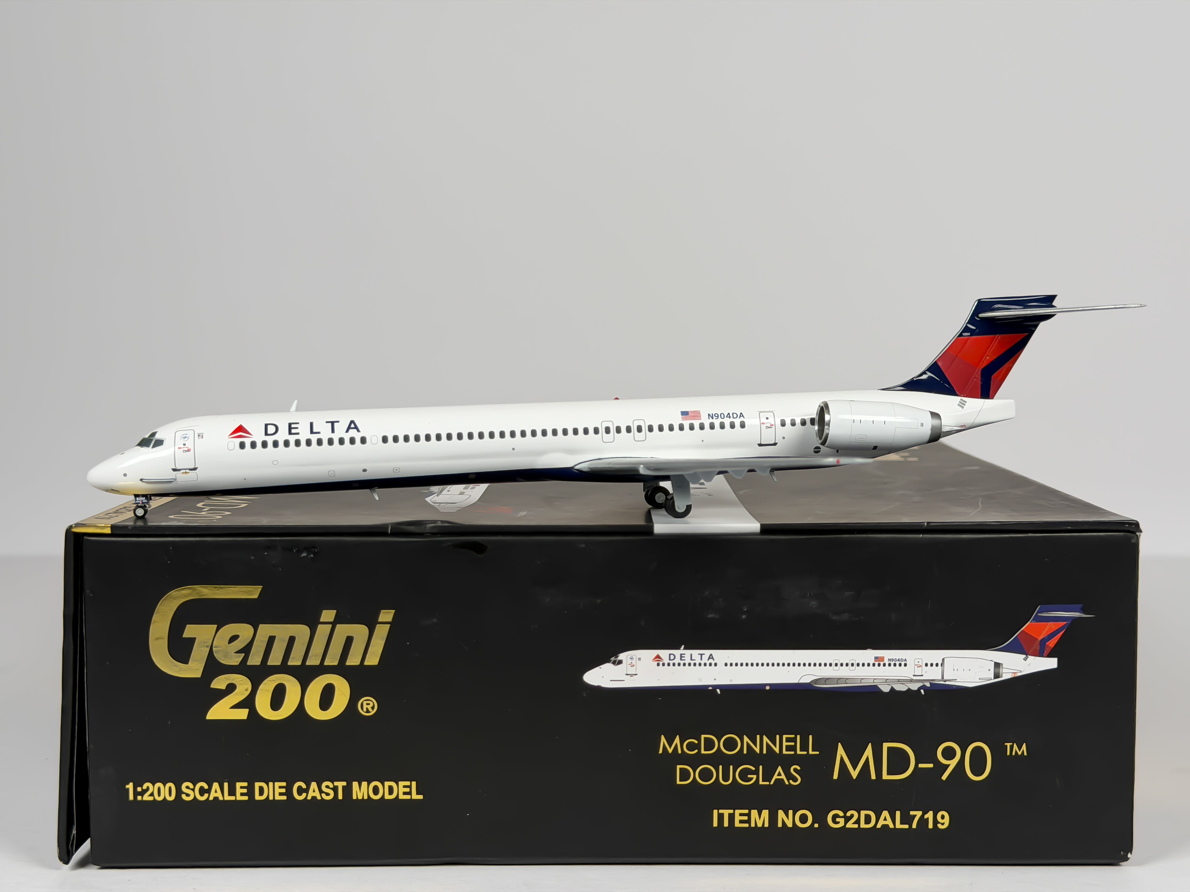 Delta Air Lines McDonnell Douglas MD-90 1:200 Gemini Jets N904DA (G2DAL719)