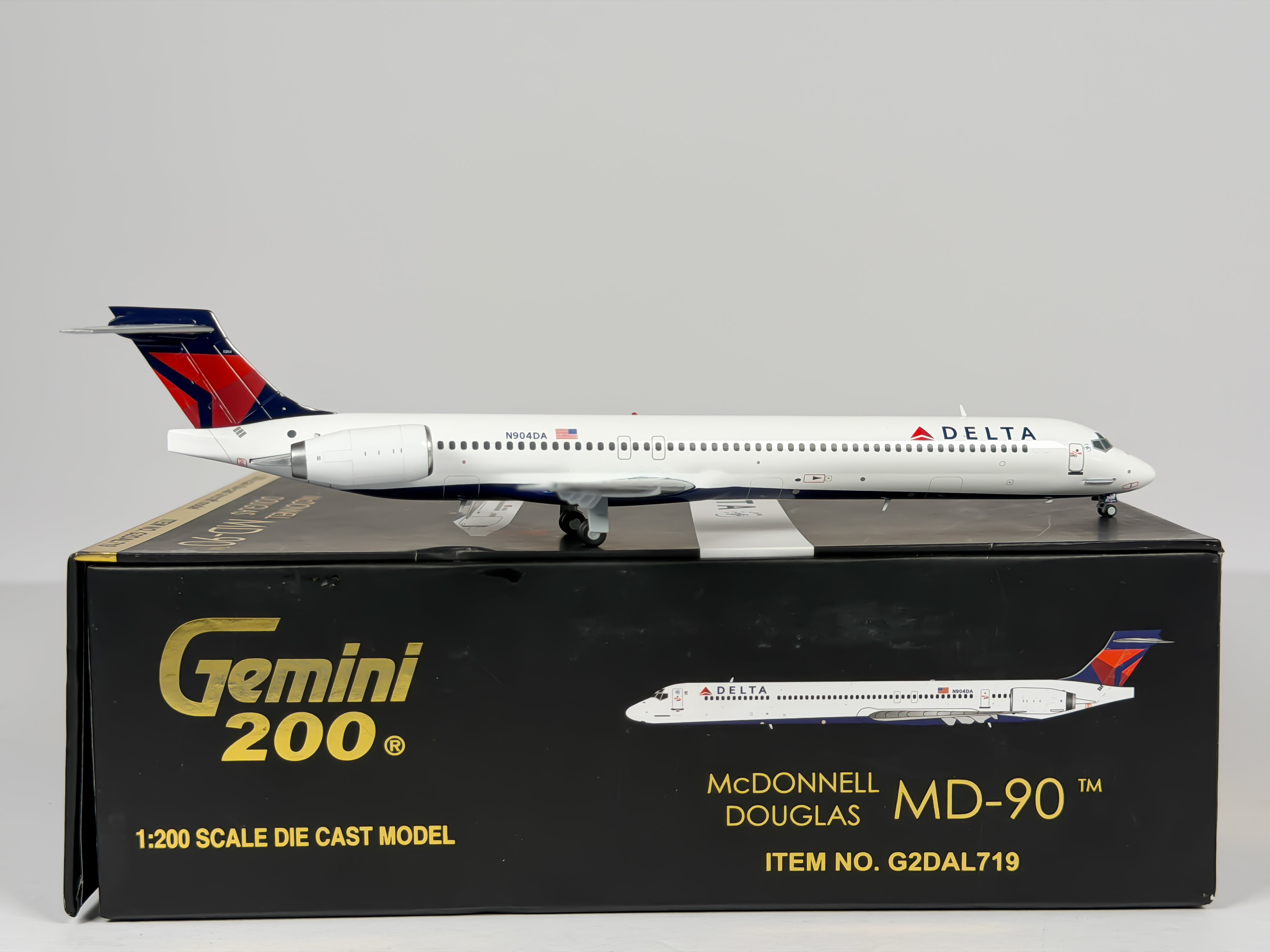 Delta Air Lines McDonnell Douglas MD-90 1:200 Gemini Jets N904DA (G2DAL719)