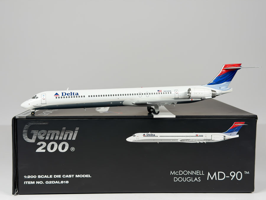 Delta Air Lines McDonnell Douglas MD-90 1:200 Gemini Jets N910DN (G2DAL818)