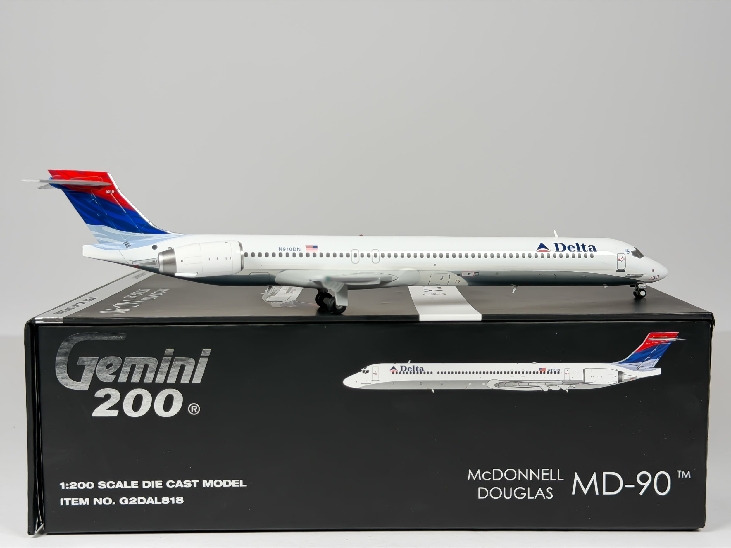 Delta Air Lines McDonnell Douglas MD-90 1:200 Gemini Jets N910DN (G2DAL818)