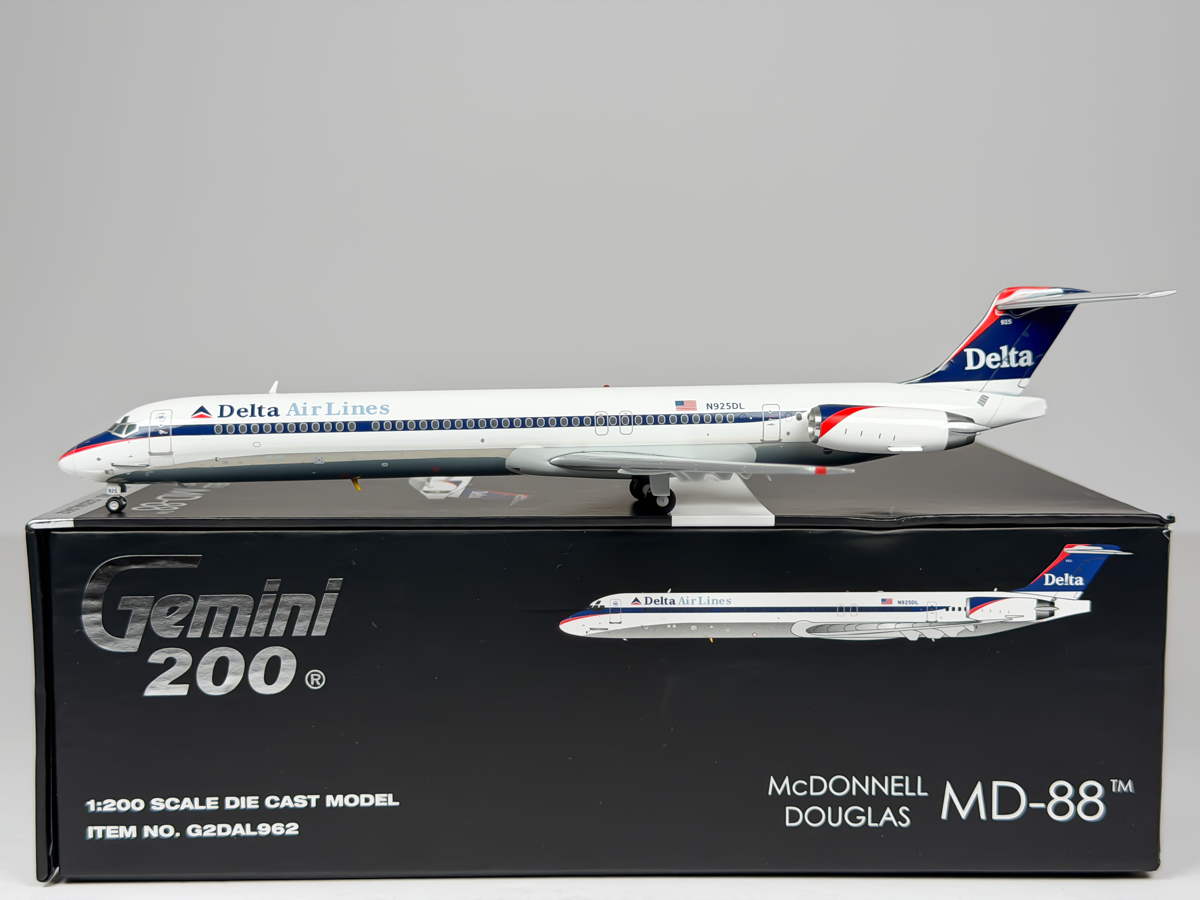 Delta Air Lines McDonnell Douglas MD-88 1:200 Gemini Jets N925DL (G2DAL962)