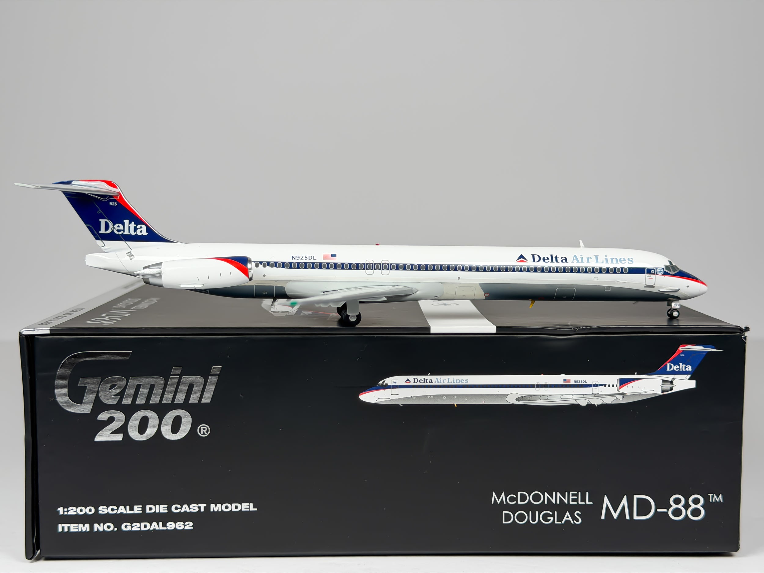 Delta Air Lines McDonnell Douglas MD-88 1:200 Gemini Jets N925DL (G2DAL962)