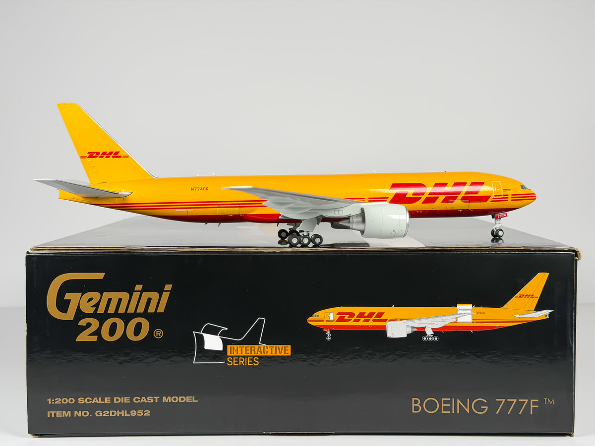 Kalitta Air Boeing 777F 1:200 Gemini Jets N774CK (G2DHL952)