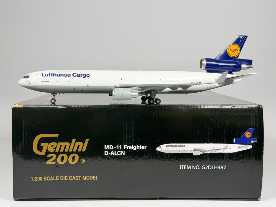 Lufthansa Cargo McDonnell Douglas MD-11F 1:200 Gemini Jets D-ALCN (G2DLH487)