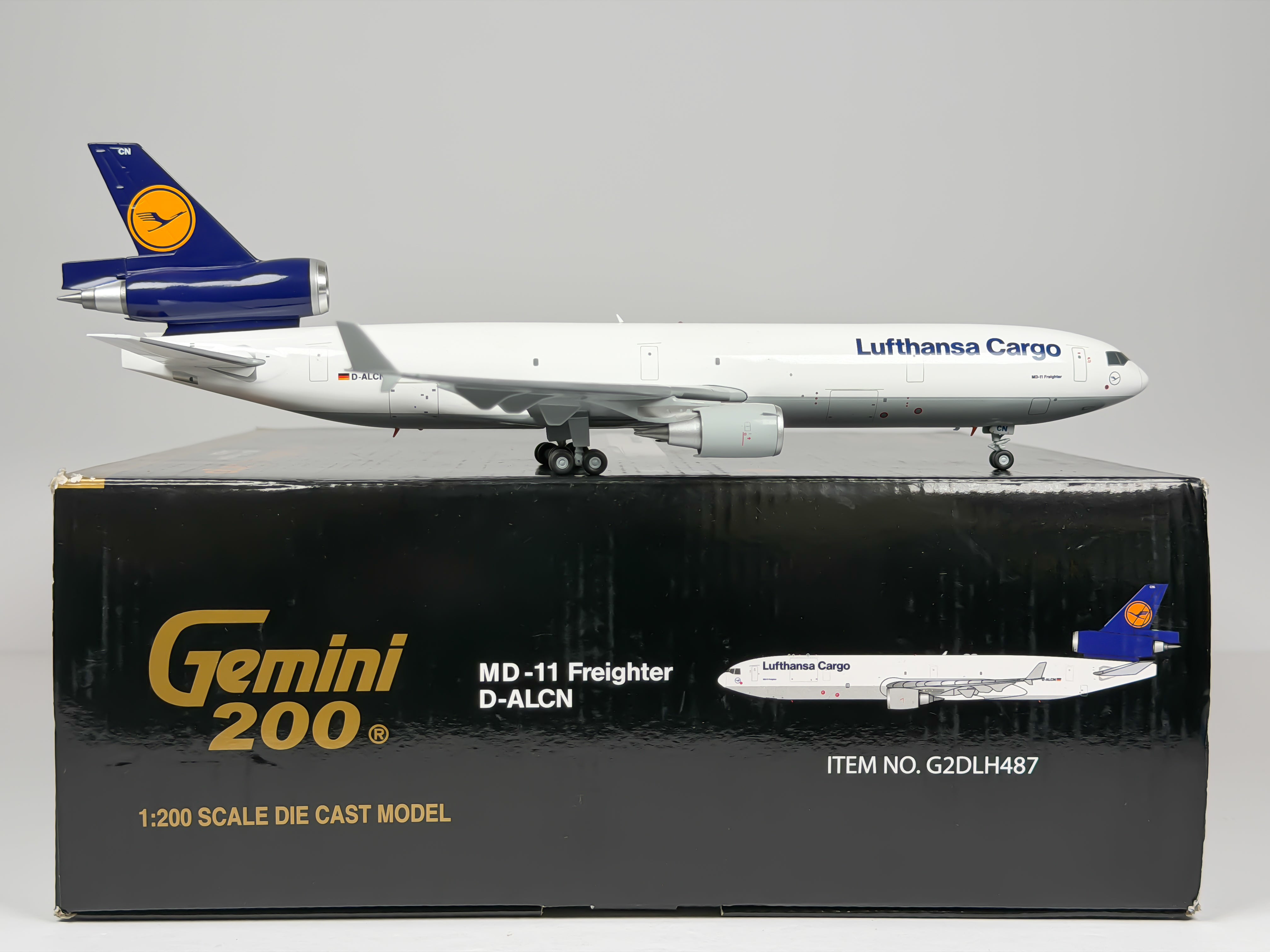 Lufthansa Cargo McDonnell Douglas MD-11F 1:200 Gemini Jets D-ALCN (G2DLH487)