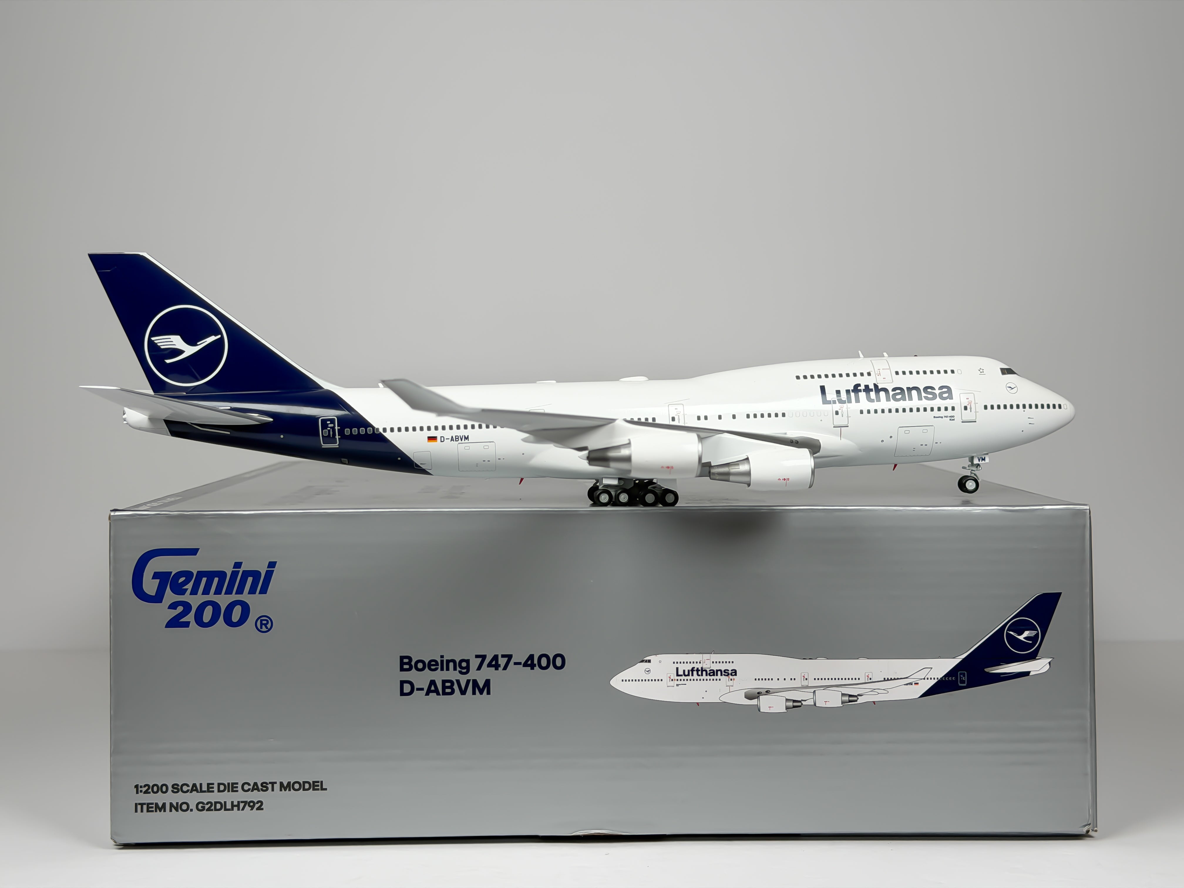 Lufthansa Boeing 747-400 1:200 Gemini Jets D-ABVM (G2DLH792)