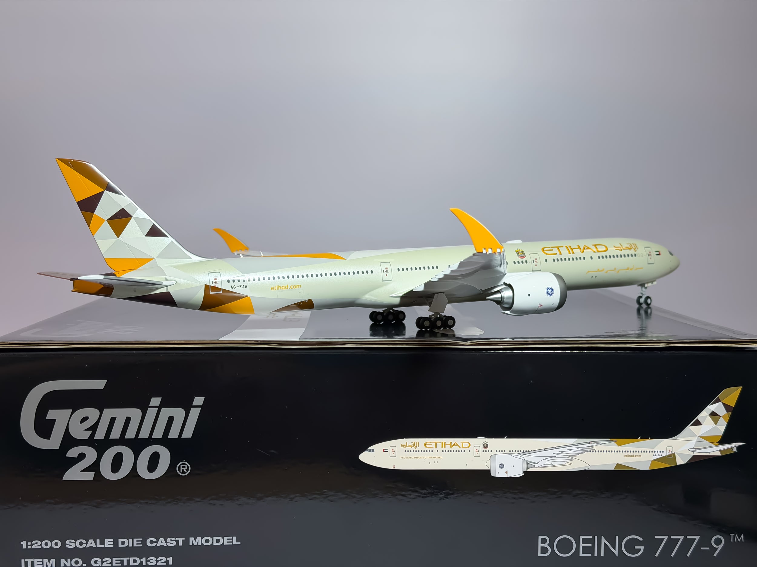 Etihad Airways Boeing 777-9 1:200 Gemini Jets A6-FAA (G2ETD1321)