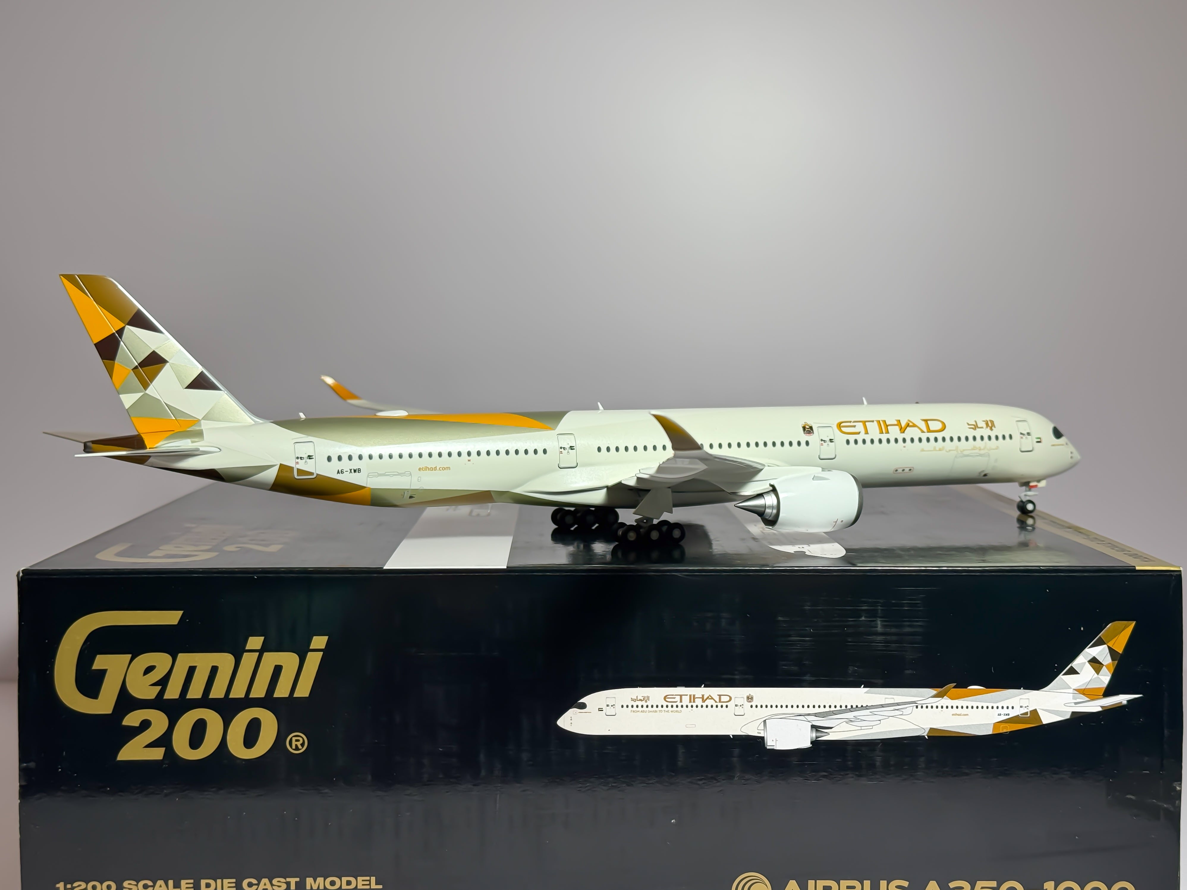 Etihad Airways Airbus A350-1000 1:200 Gemini Jets A6-XWB (G2ETD883)