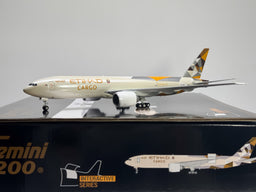 Etihad Cargo Boeing 777-200F 1:200 Gemini Jets A6-DDE (G2ETD955)