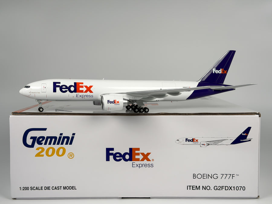 FedEx Express Boeing 777F 1:200 Gemini Jets N889FD (G2FDX1070)