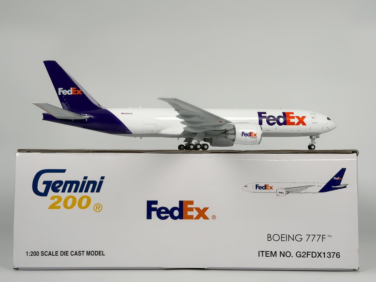 FedEx Express Boeing 777F 1:200 Gemini Jets N895FD (G2FDX1376)