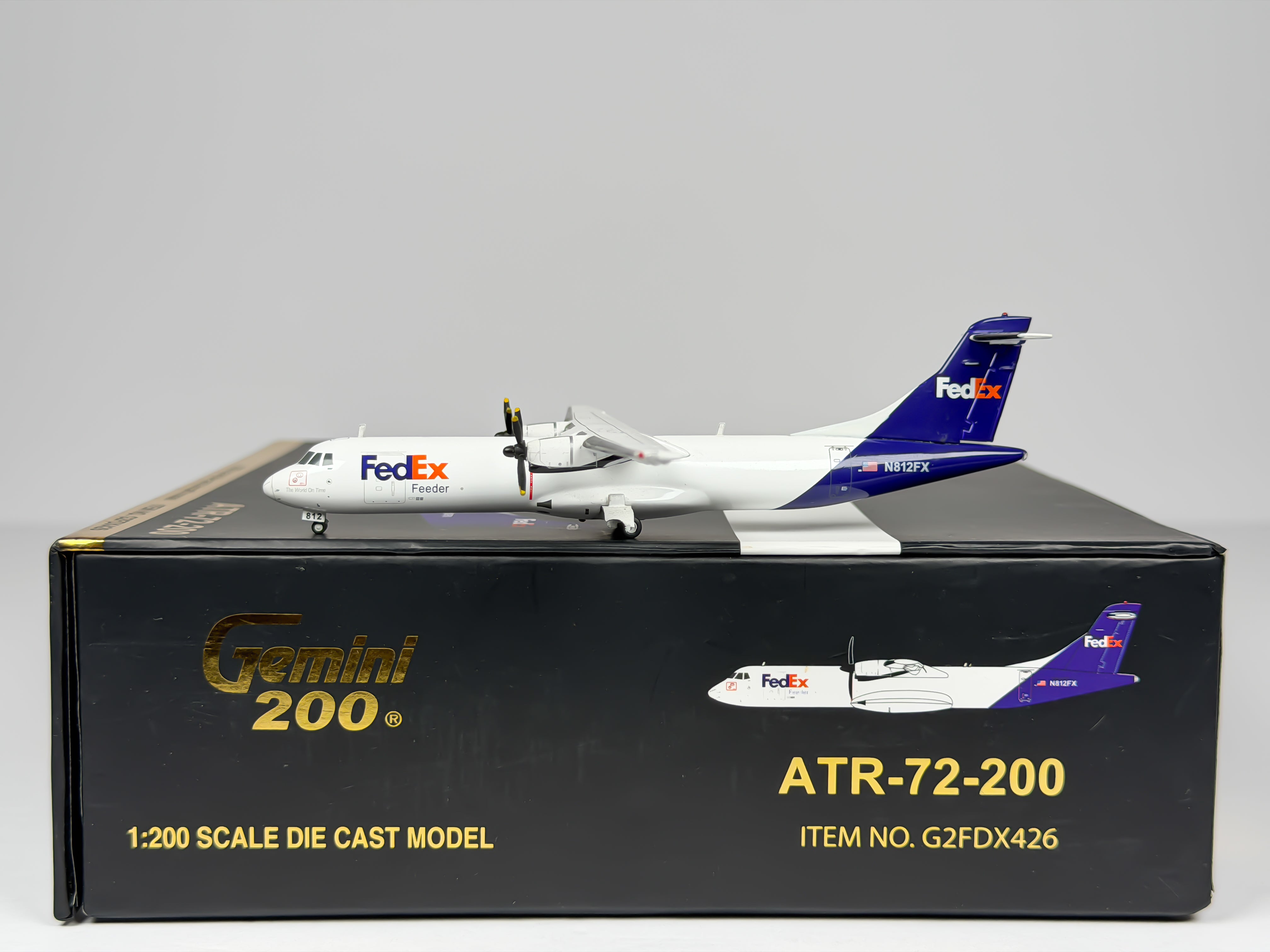 FedEx Express ATR 72-200F 1:200 Gemini Jets N812FX (G2FDX426)