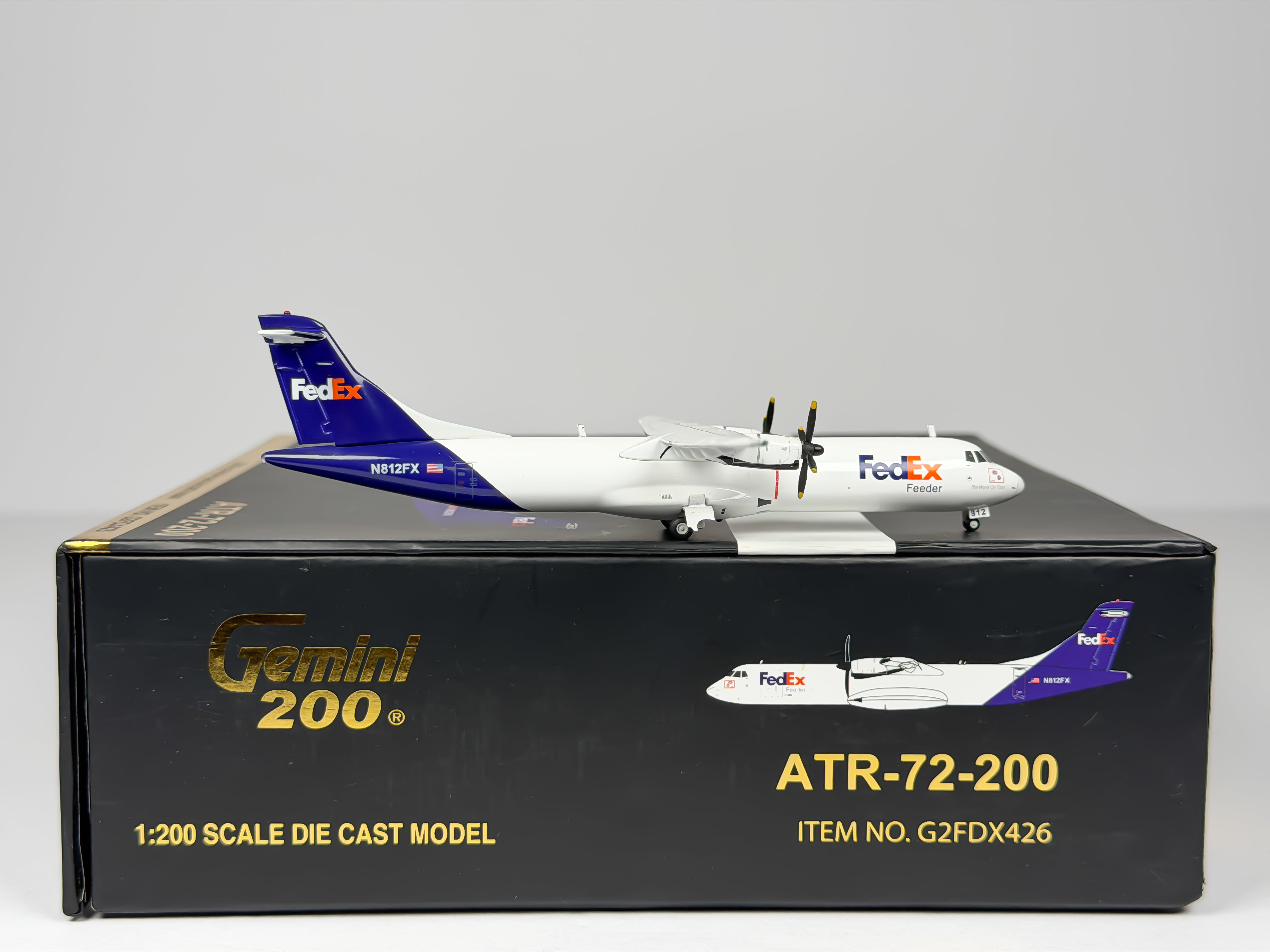 FedEx Express ATR 72-200F 1:200 Gemini Jets N812FX (G2FDX426)