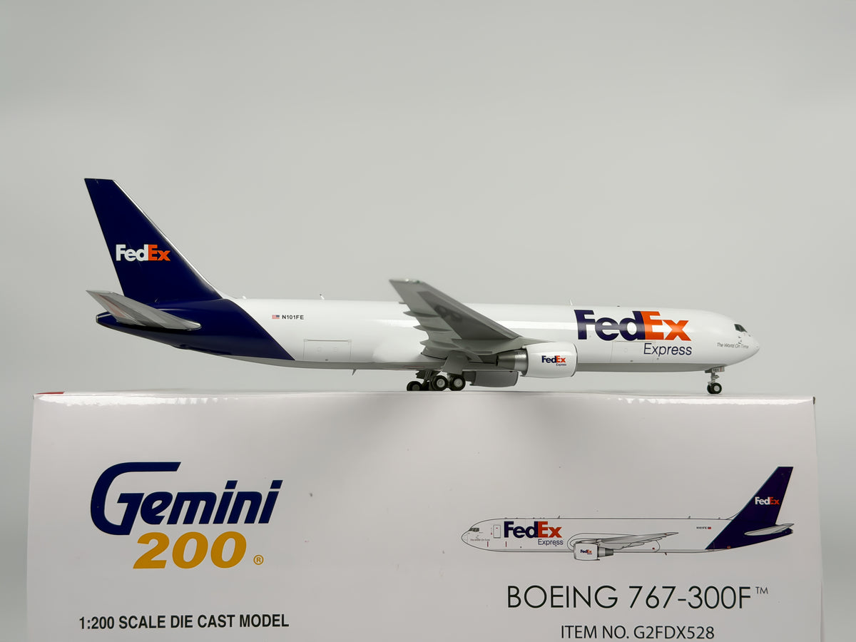 FedEx Express Boeing 767-300F 1:200 Gemini Jets N101FE (G2FDX528)