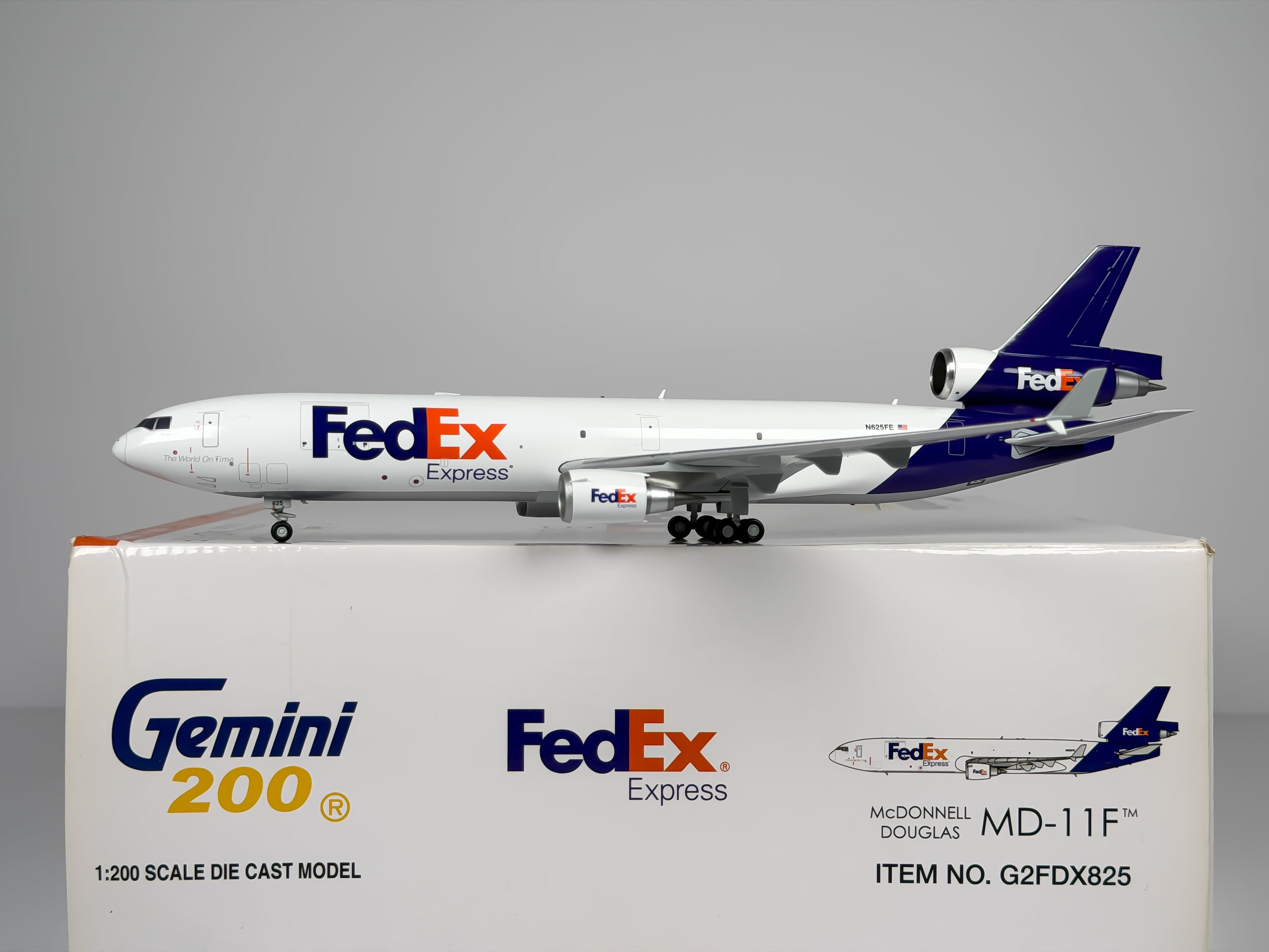 FedEx Express McDonnell Douglas MD-11F 1:200 Gemini Jets N625FE (G2FDX825)