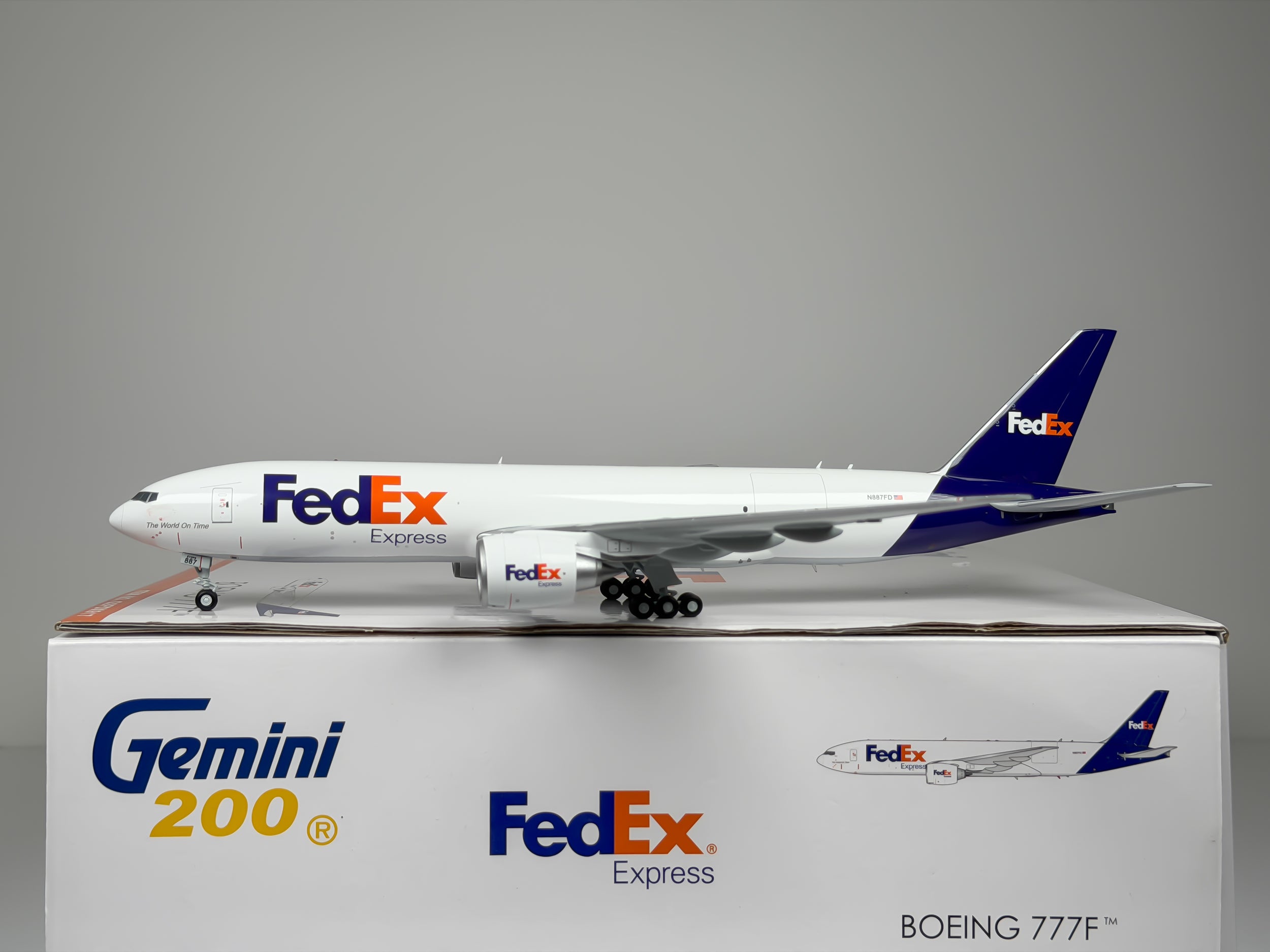 FedEx Express Boeing 777F 1:200 Gemini Jets N887FD (G2FDX917)