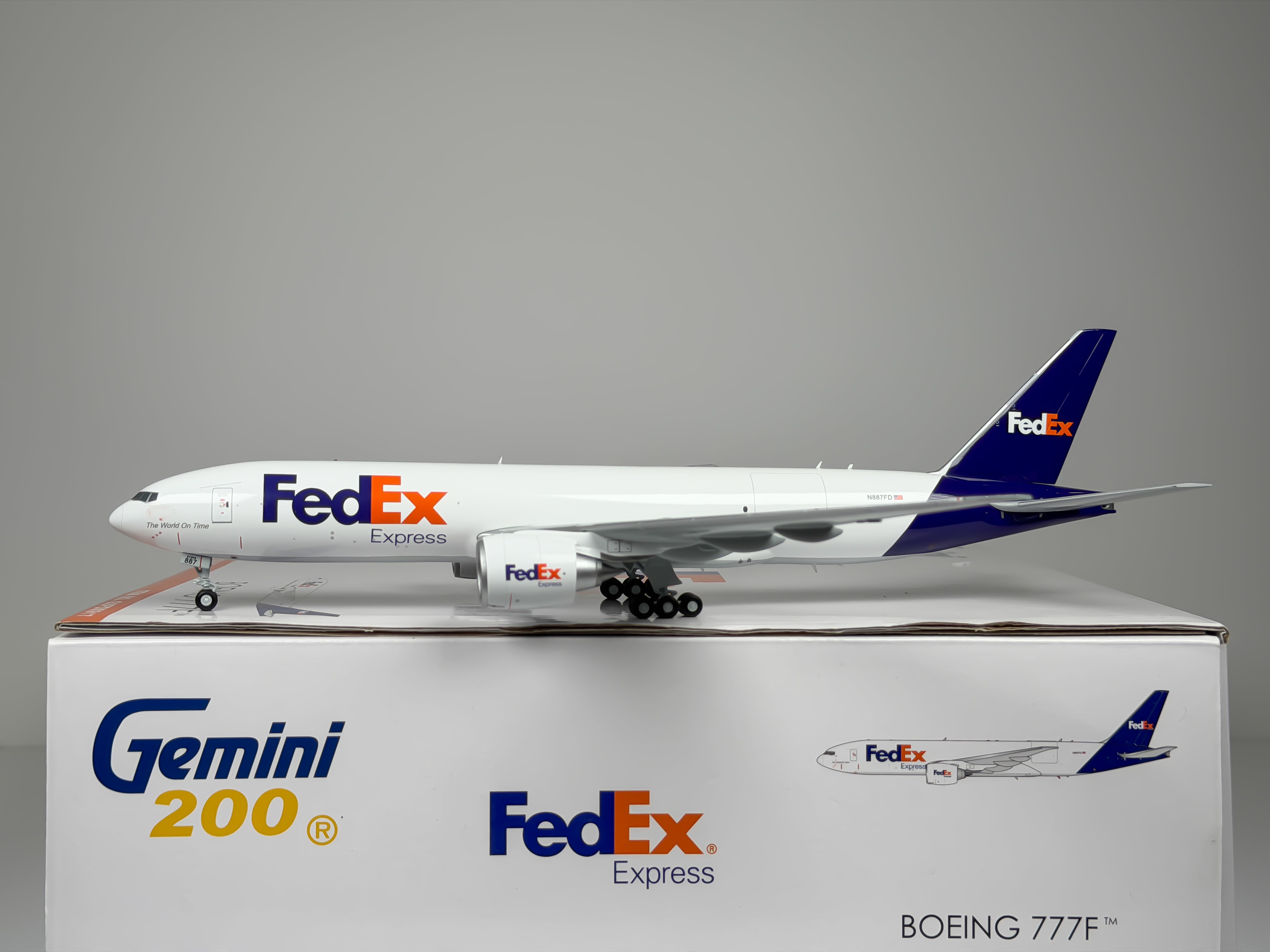FedEx Express Boeing 777F 1:200 Gemini Jets N887FD (G2FDX917)