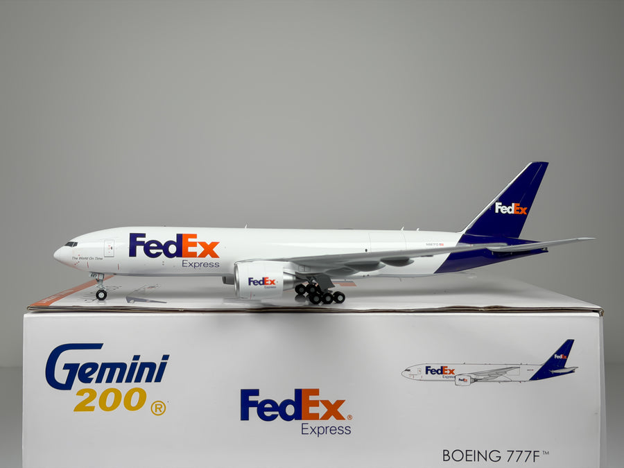 FedEx Express Boeing 777F 1:200 Gemini Jets N887FD (G2FDX917)