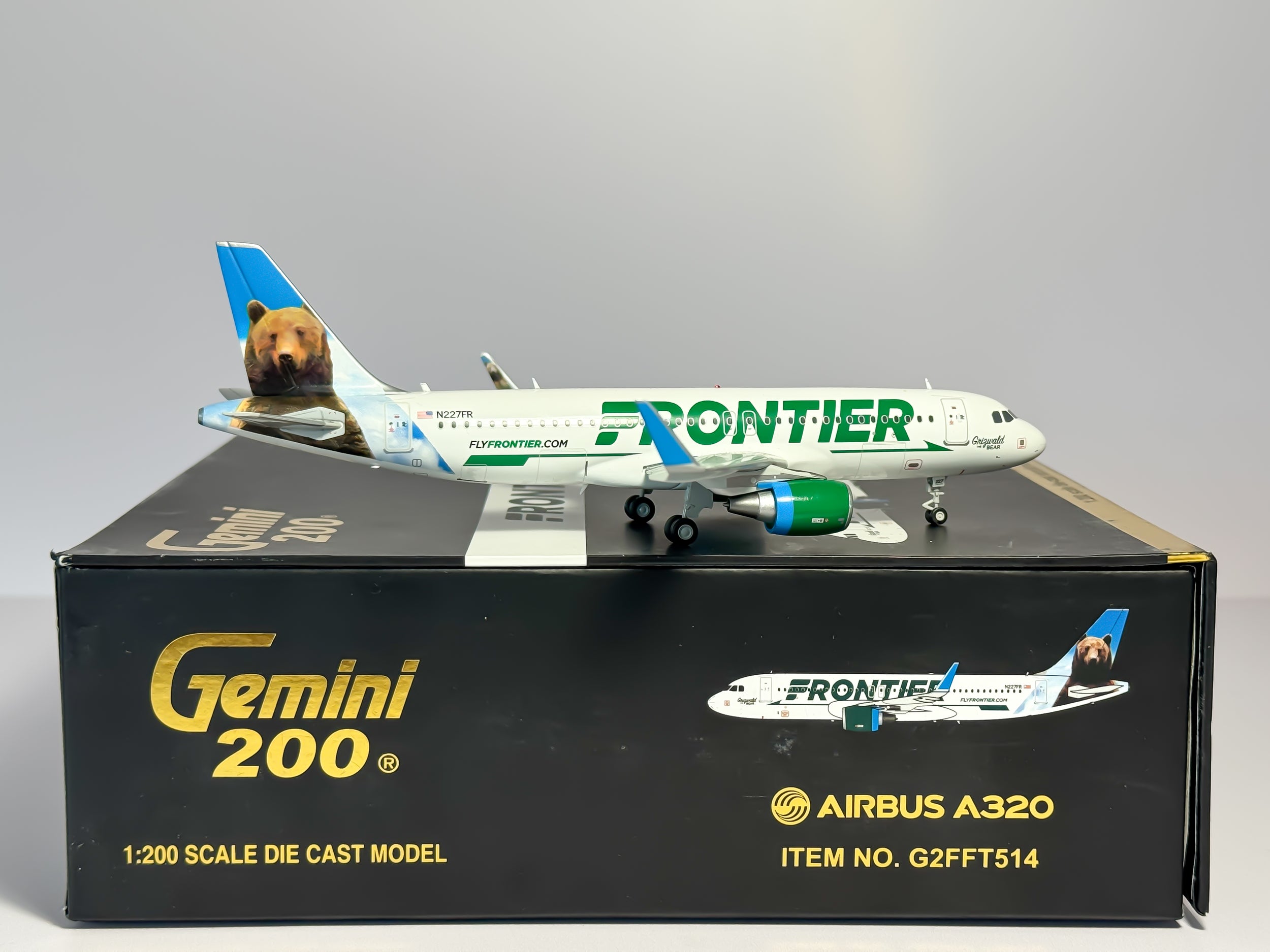Frontier Airlines Airbus A320 1:200 Gemini Jets N227FR (G2FFT514)