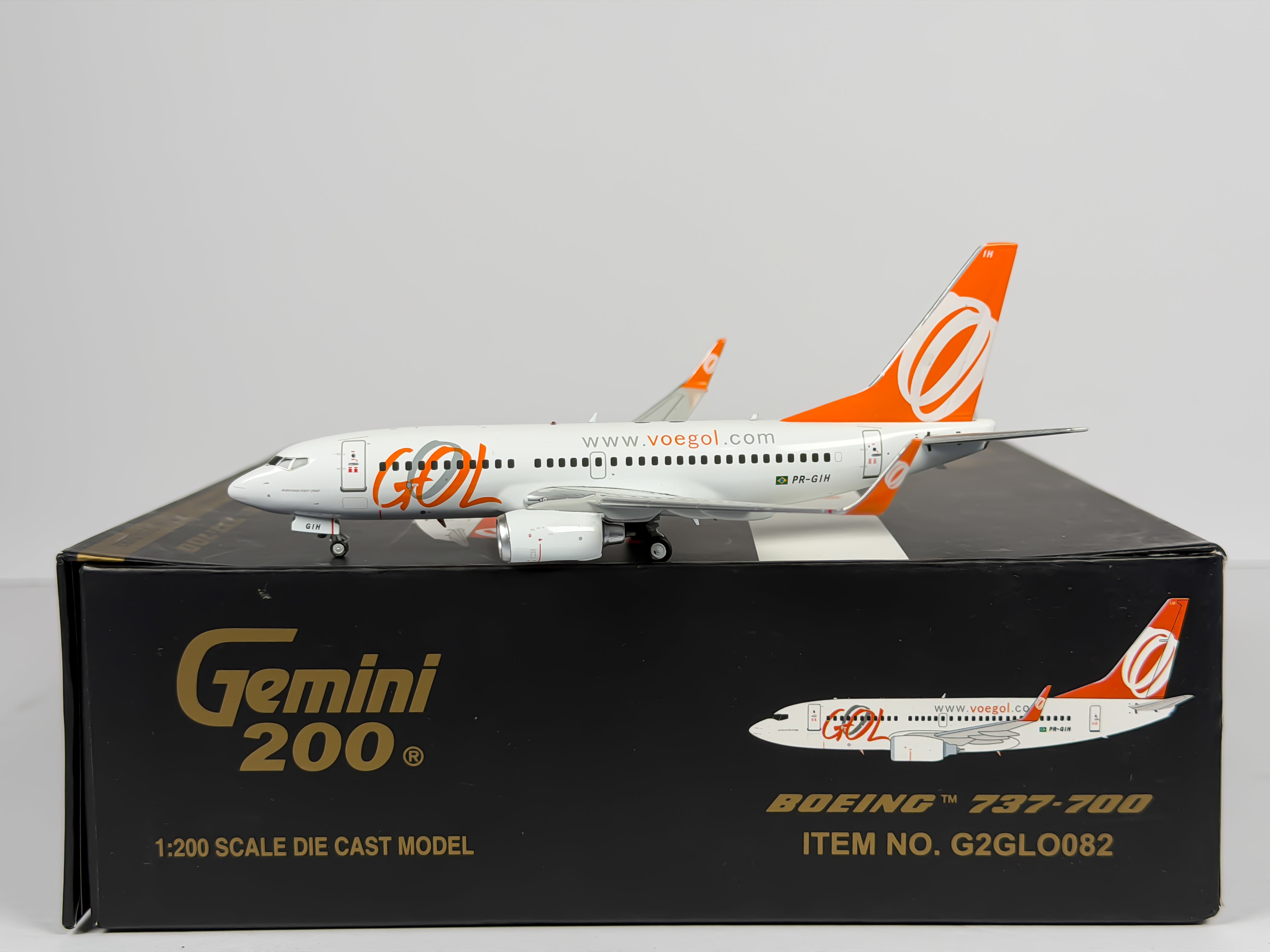 GOL Linhas Aereas Boeing 737-700 1:200 Gemini Jets PR-GIH (G2GLO082)