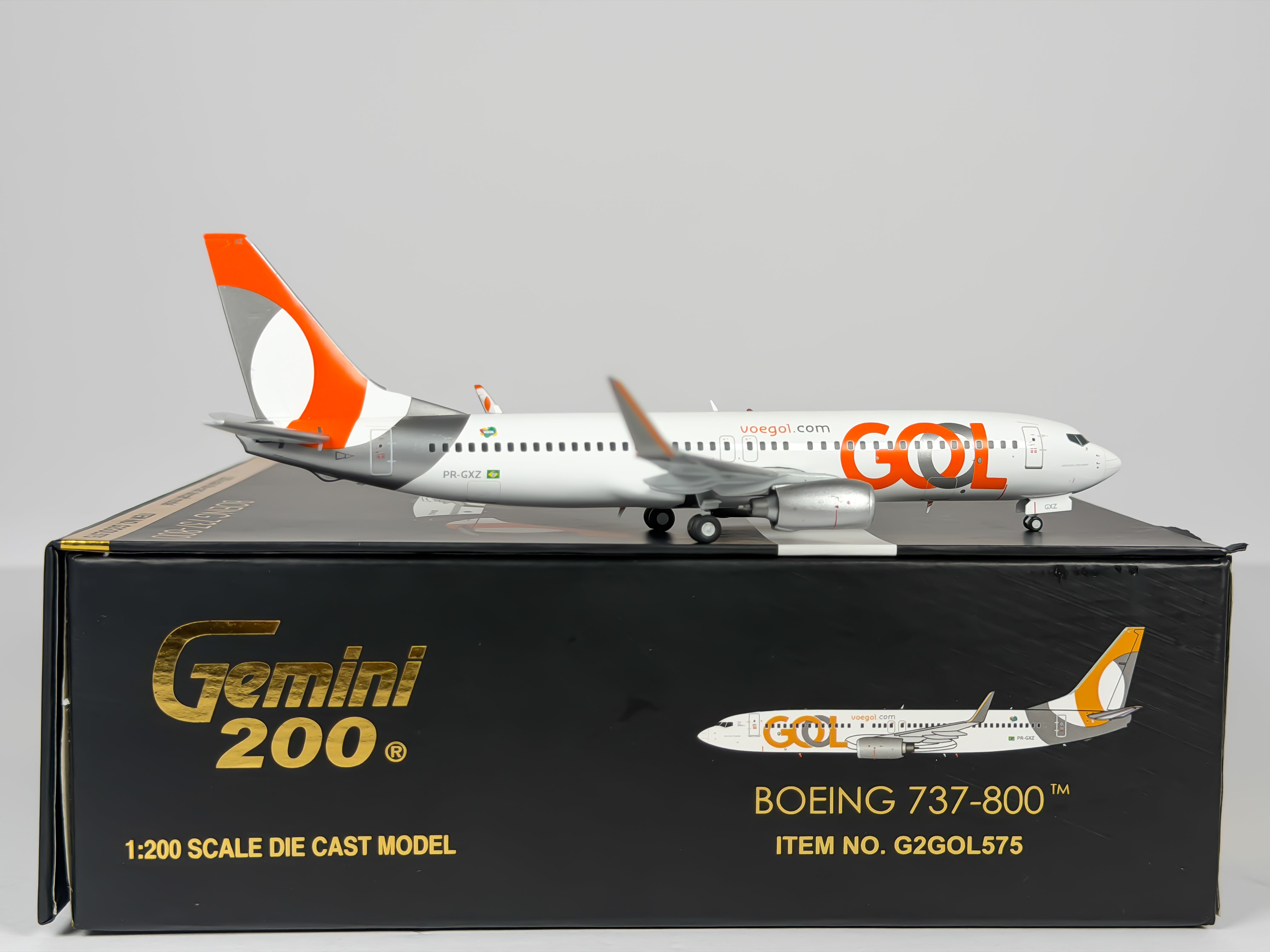 GOL Boeing 737-800 1:200 Gemini Jets PR-GXZ (G2GOL575)