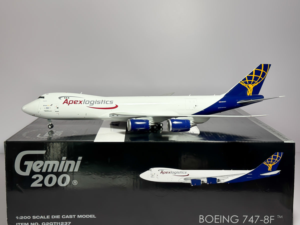 Atlas Air Boeing 747-8F 1:200 Gemini Jets N863GT (G2GTI1237)