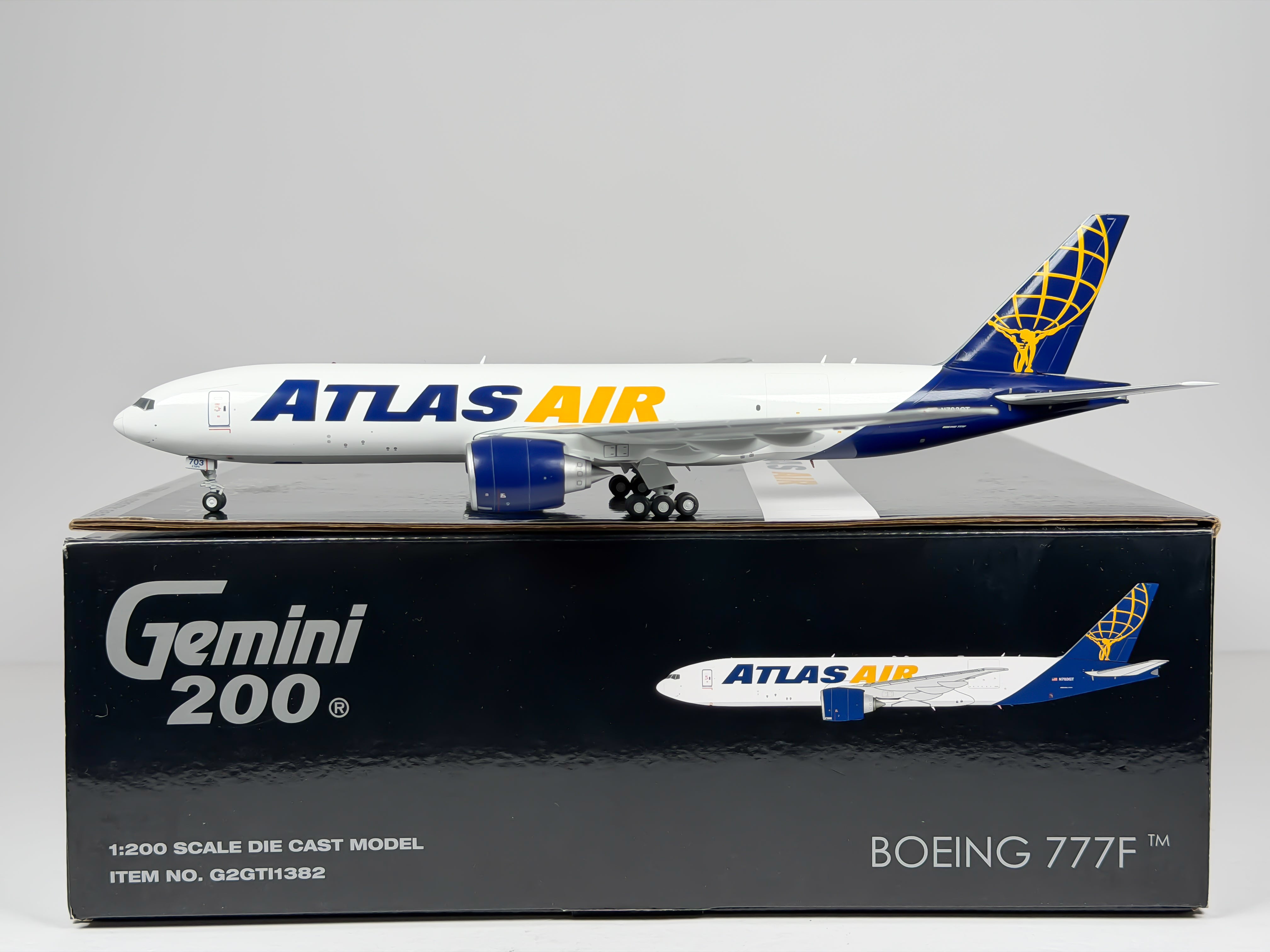 Atlas Air Boeing 777-200F 1:200 Gemini Jets N703GT (G2GTI1382)