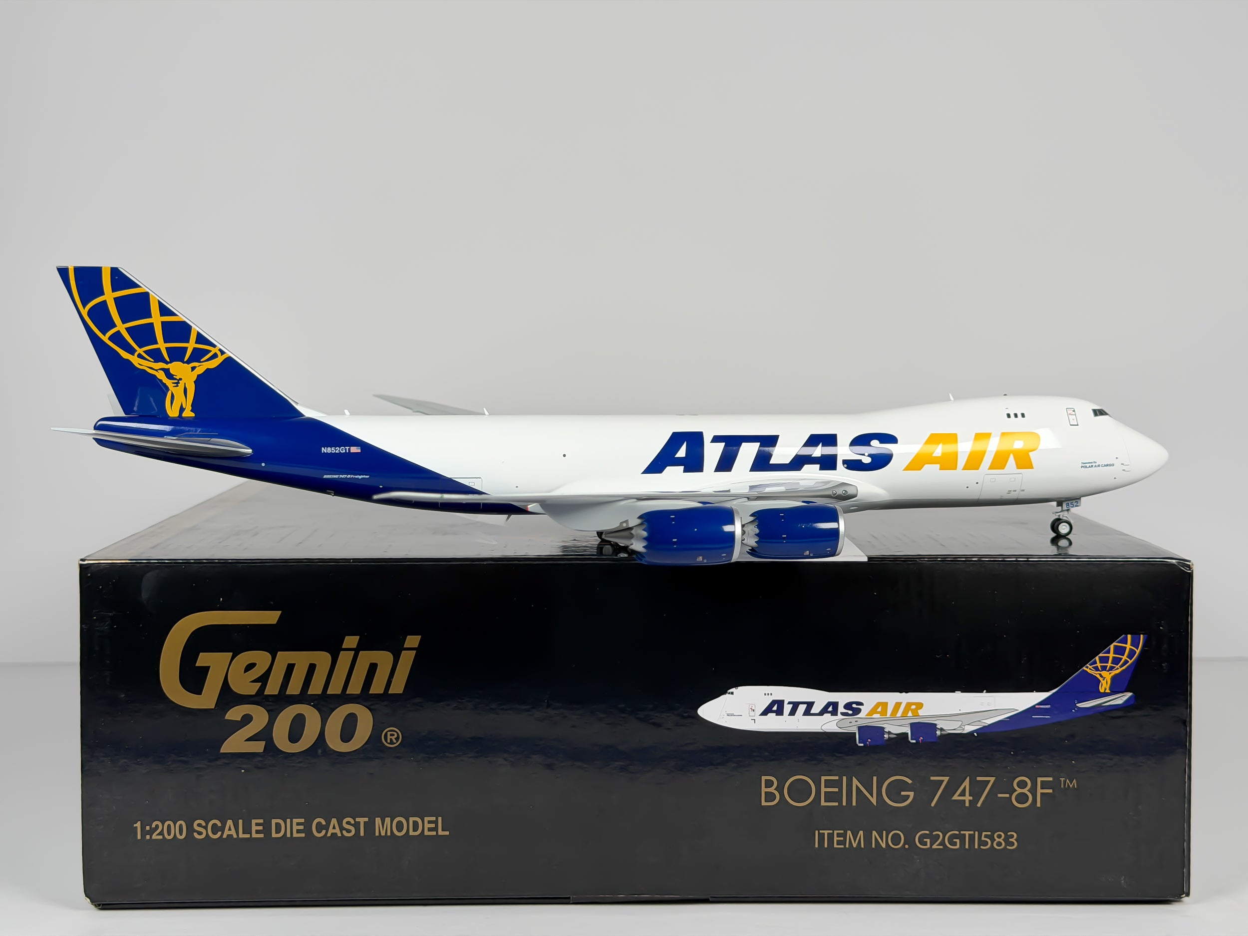 Atlas Air Boeing 747-8F 1:200 Gemini Jets N852GT (G2GTI583)