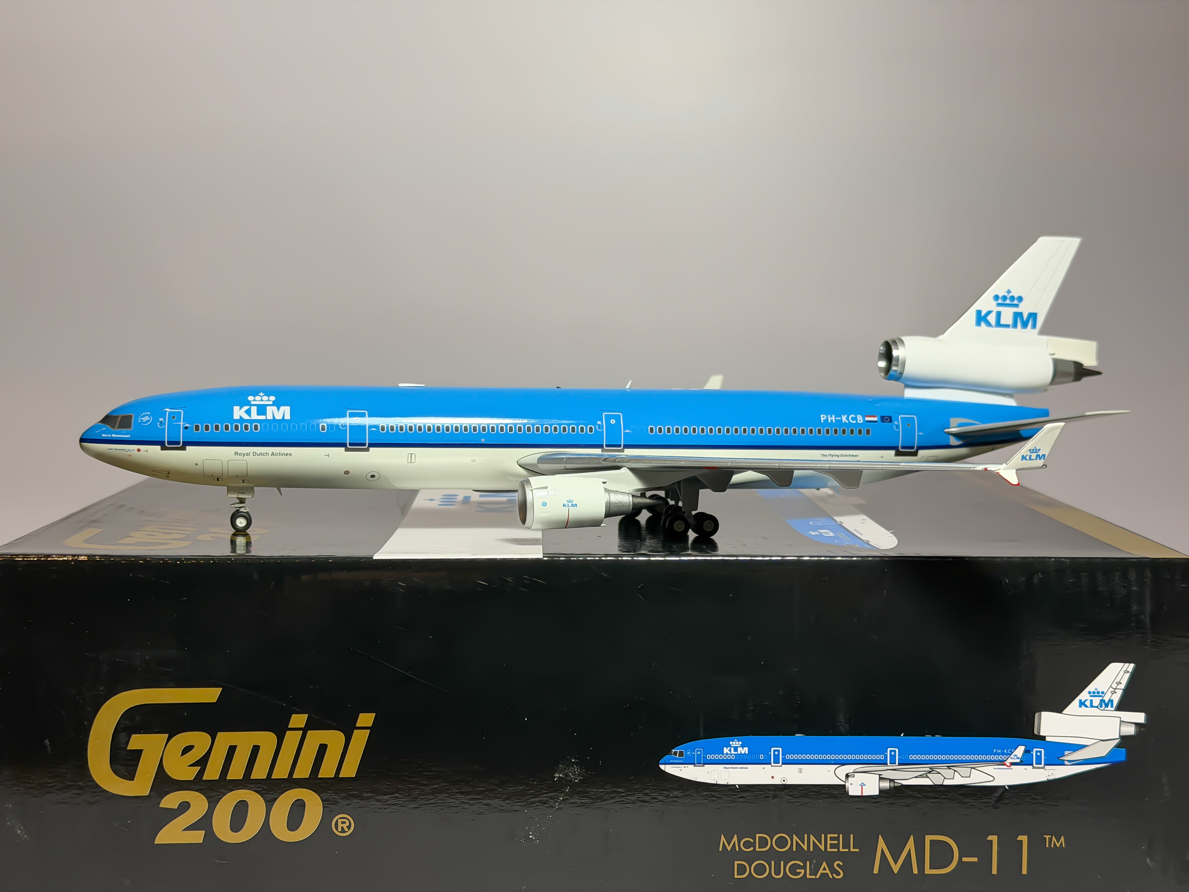 KLM Royal Dutch Airlines McDonnell Douglas MD-11 1:200 Gemini Jets PH-KCB (G2KLM493)