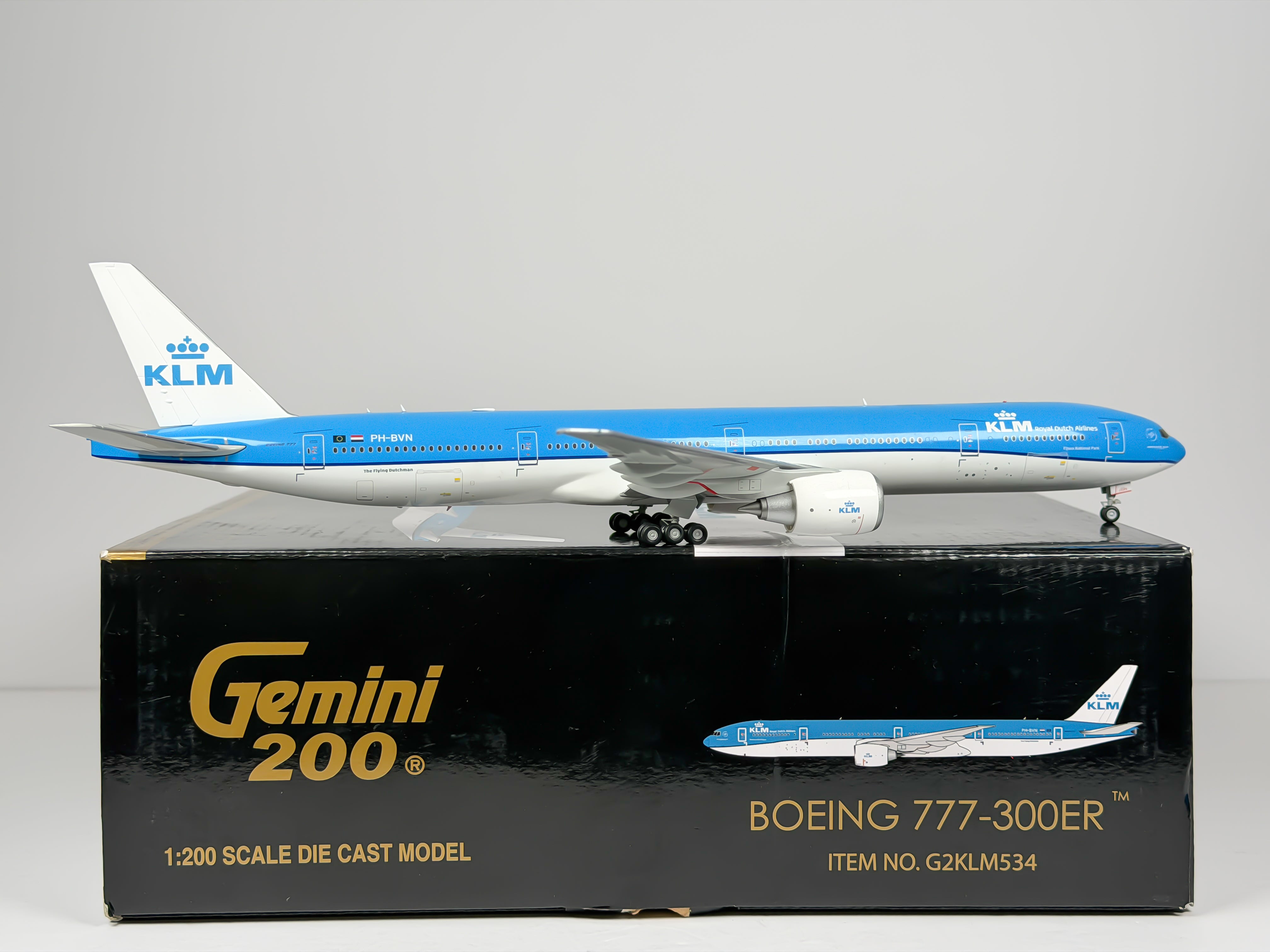 KLM Royal Dutch Airlines Boeing 777-300ER 1:200 Gemini Jets PH-BVN (G2KLM534)