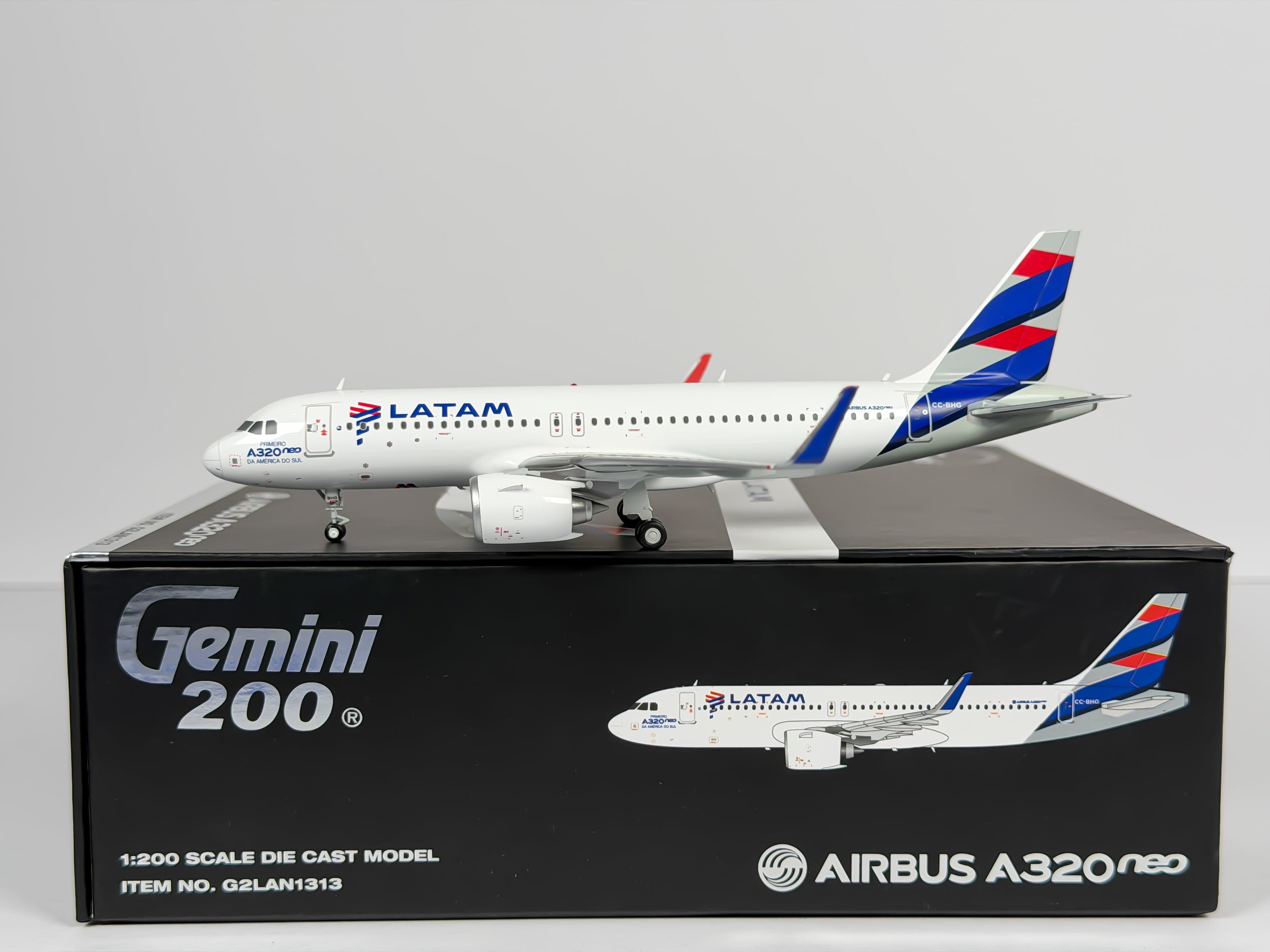 LATAM Airlines Airbus A320neo 1:200 Gemini Jets CC-BHG (G2LAN1313)