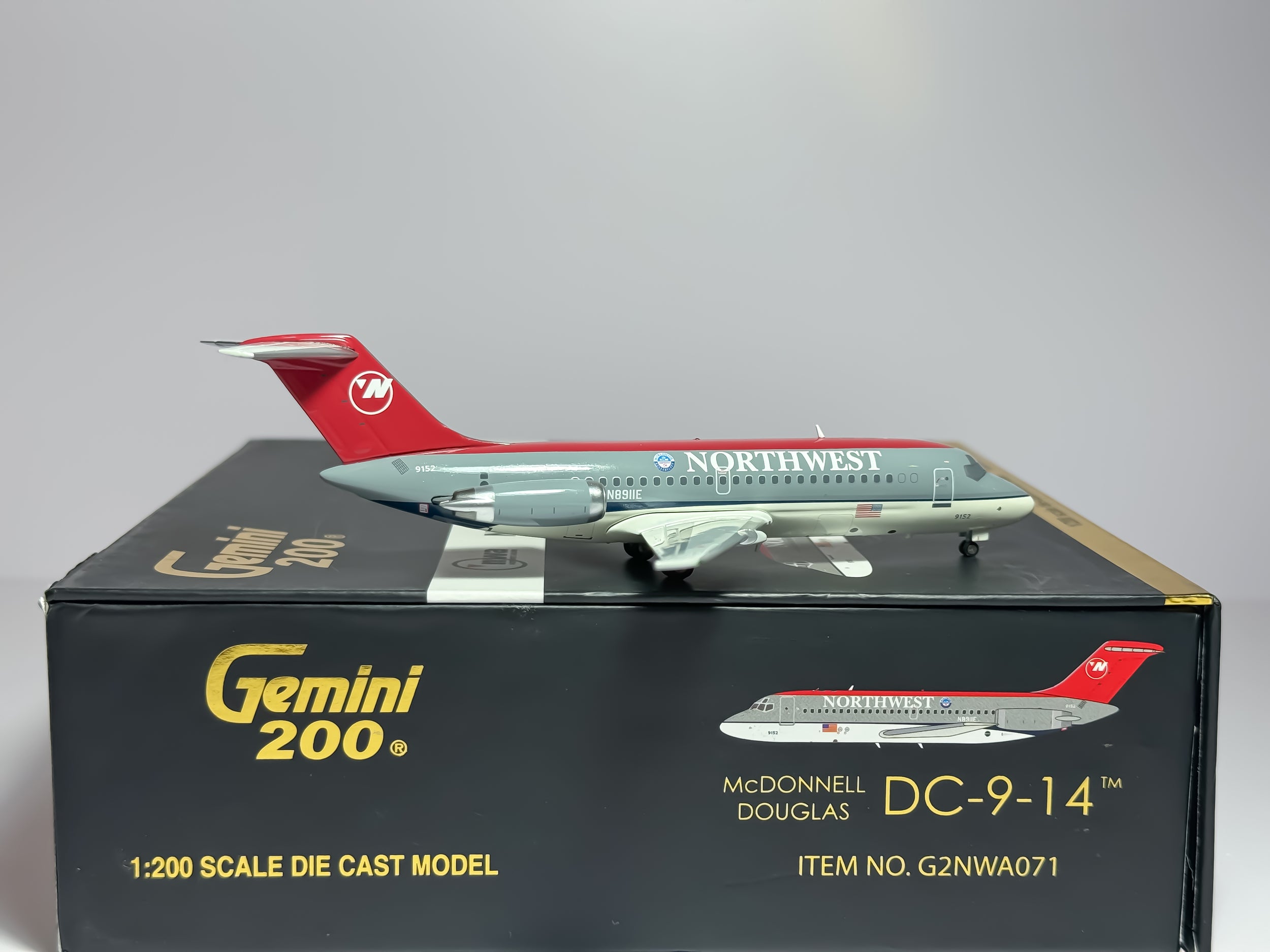 Northwest Airlines Douglas DC-9-15 1:200 Gemini Jets N8911E (G2NWA071)