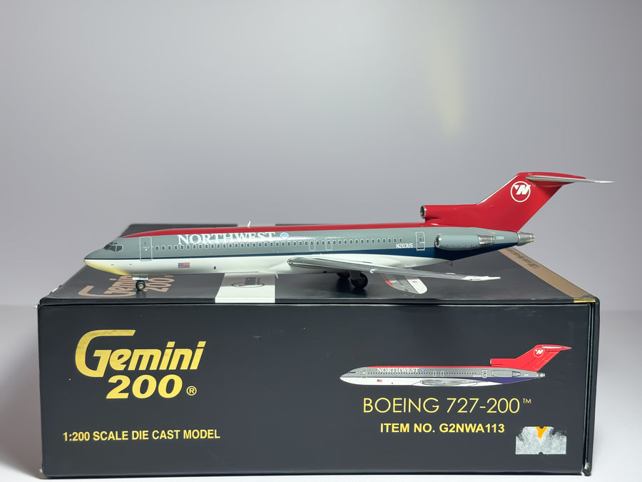 Northwest Airlines Boeing 727-200 1:200 Gemini Jets N203US (G2NWA113)