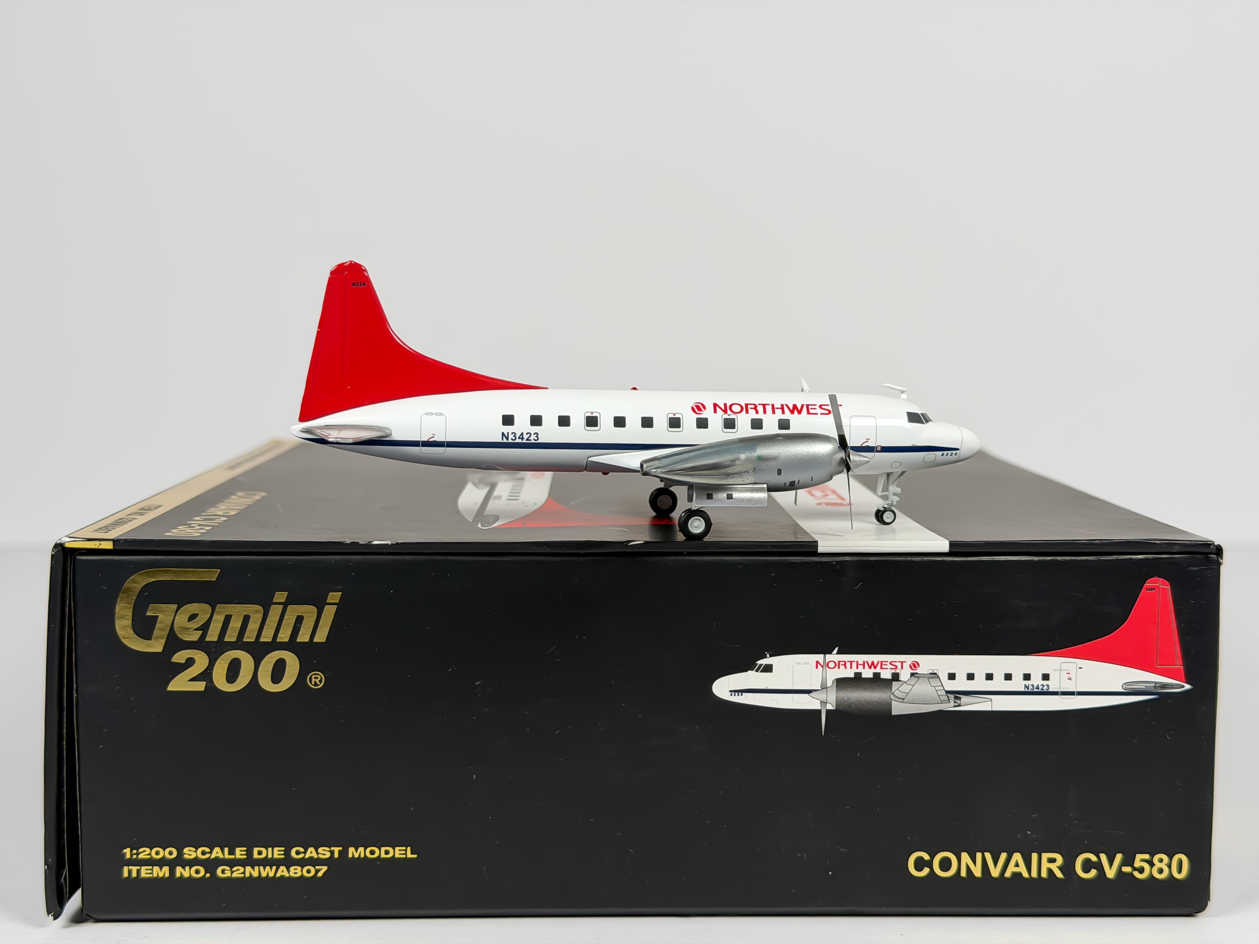 Northwest Airlines Convair CV-580 1:200 Gemini Jets N3423 (G2NWA807)