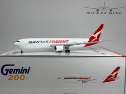 Qantas Freight Boeing 767-300ERF 1:200 Gemini Jets VH-EFR (G2QFA1172)