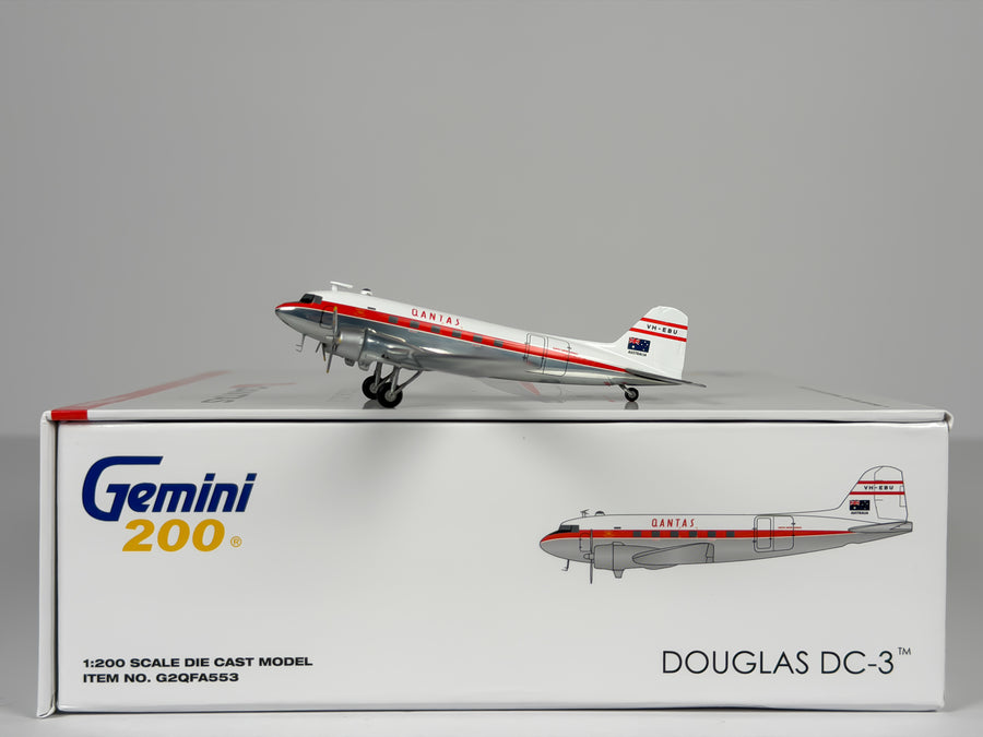 Qantas Airways Douglas DC-3 1:200 Gemini Jets VH-EBU (G2QFA553)