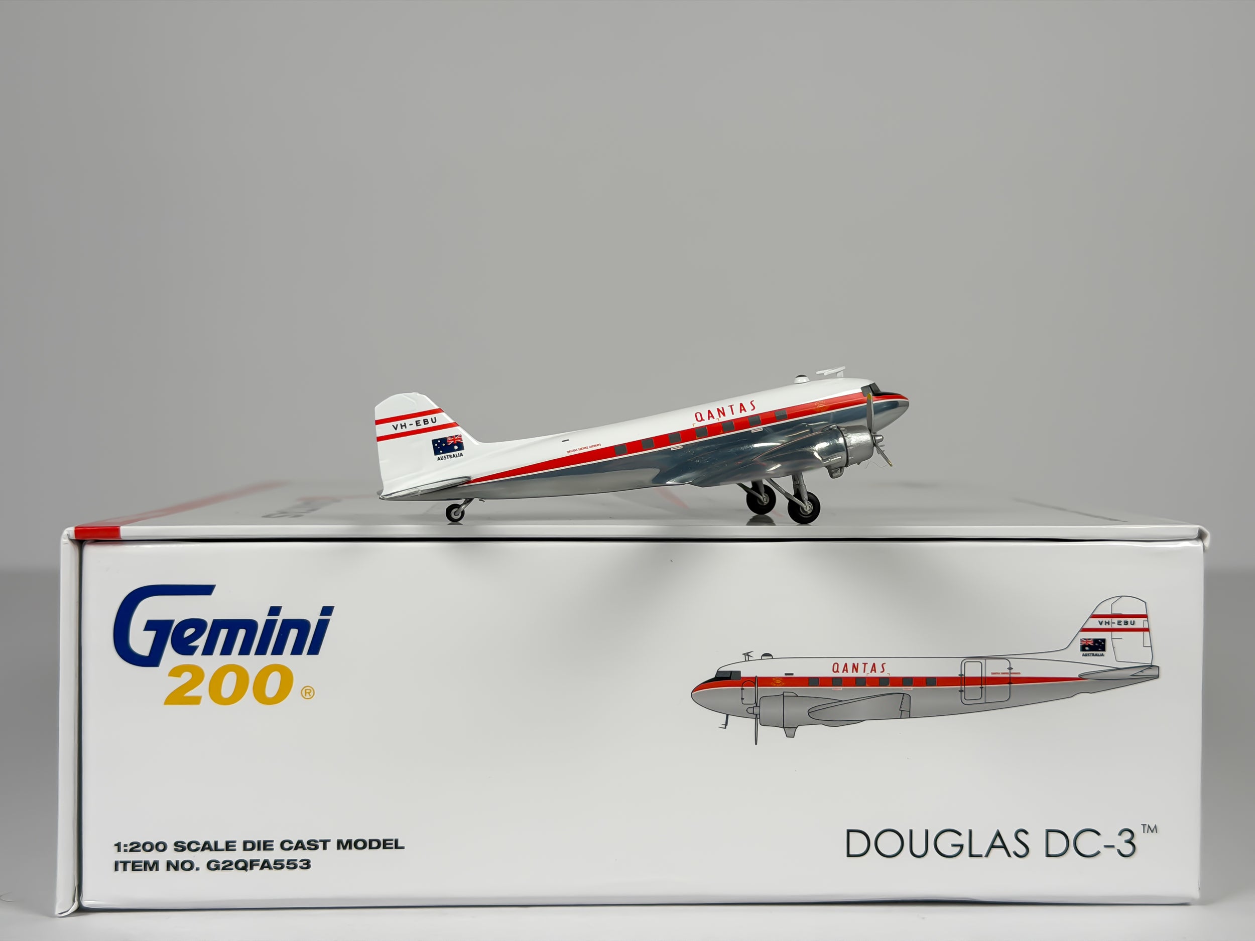 Qantas Airways Douglas DC-3 1:200 Gemini Jets VH-EBU (G2QFA553)