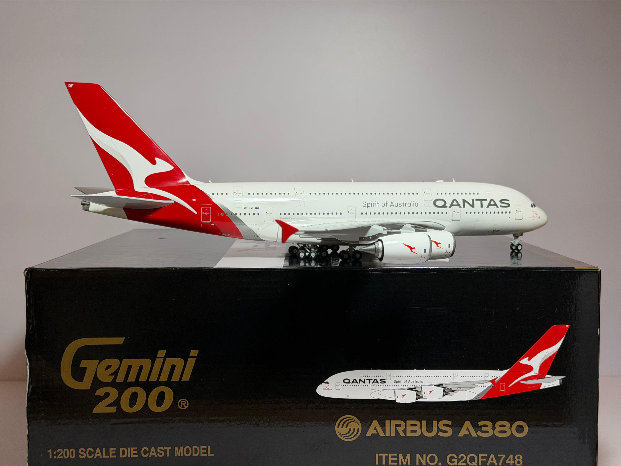 Gemini Jets 1:200 Qantas Airways Airbus A380-800 VH-OQF Silver Roo G2QFA748